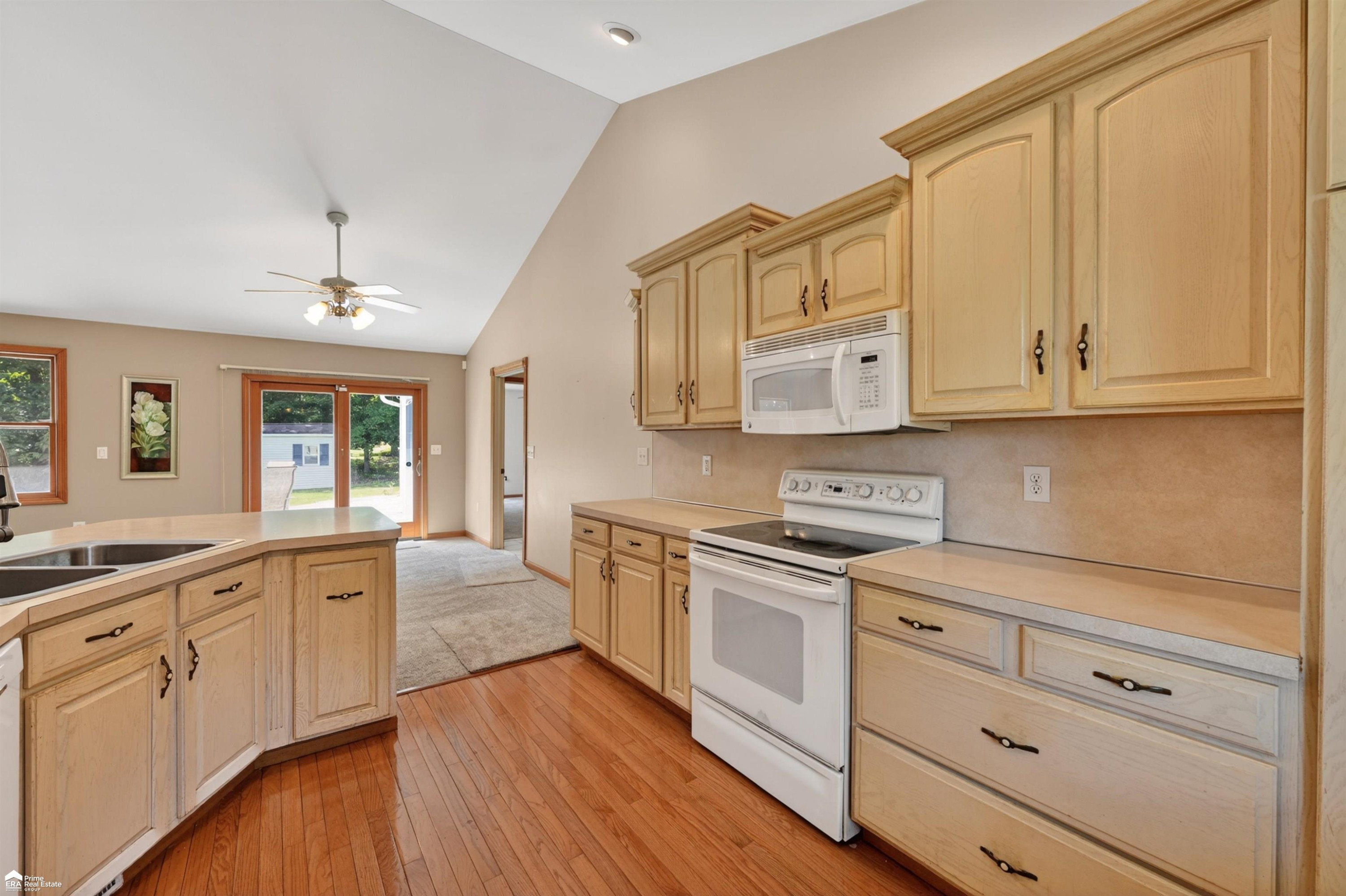 5316 Chin Maya Drive, Swartz Creek, MI 48473 — Photo 17
