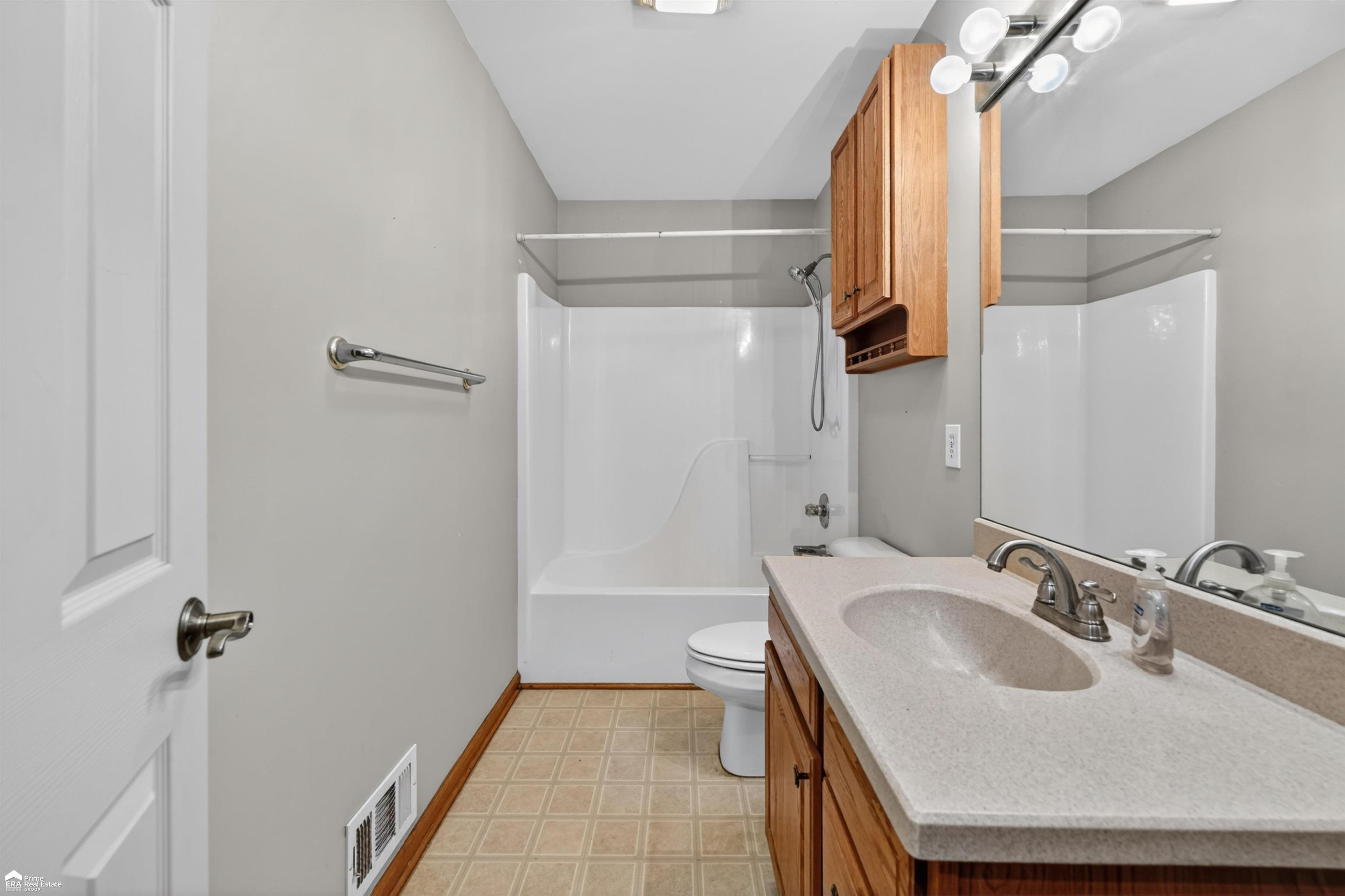 5316 Chin Maya Drive, Swartz Creek, MI 48473 — Photo 32