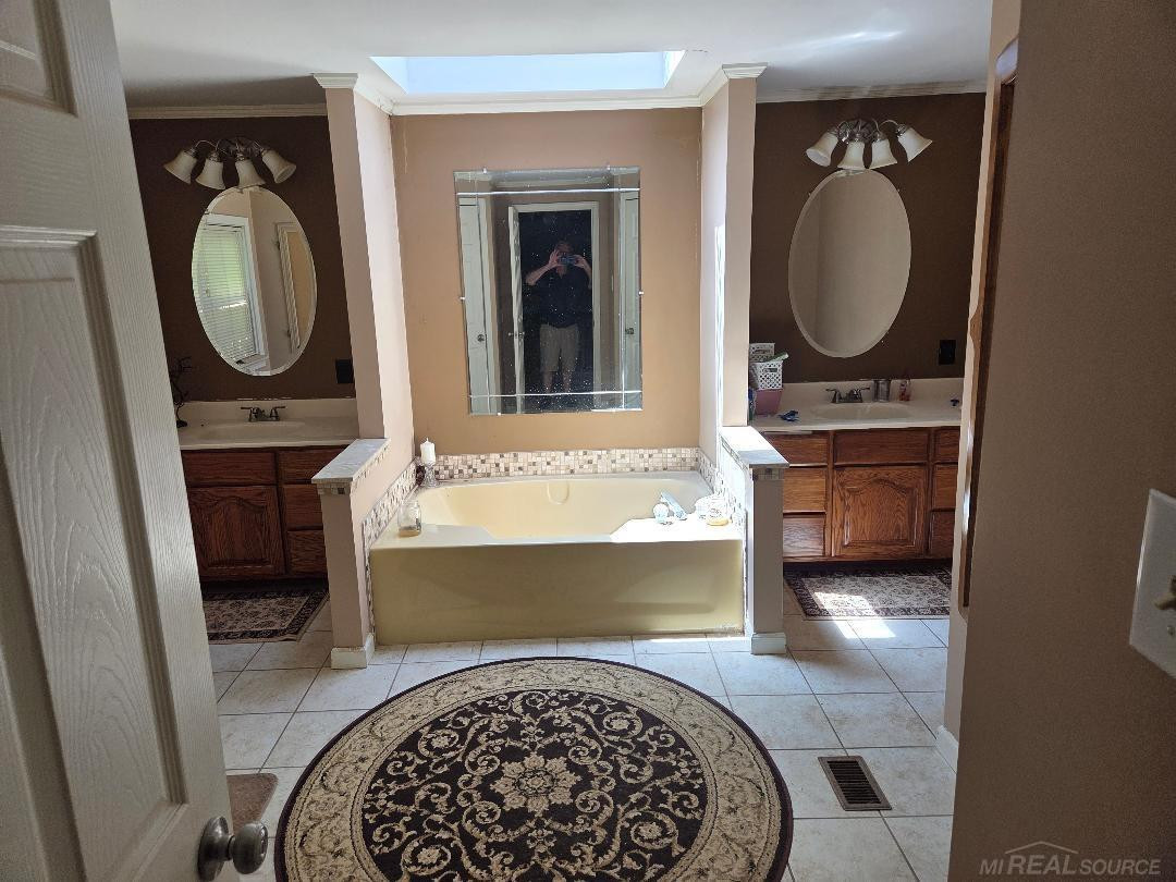 2960 Oakview Street, Dryden, MI 48428 — Photo 14