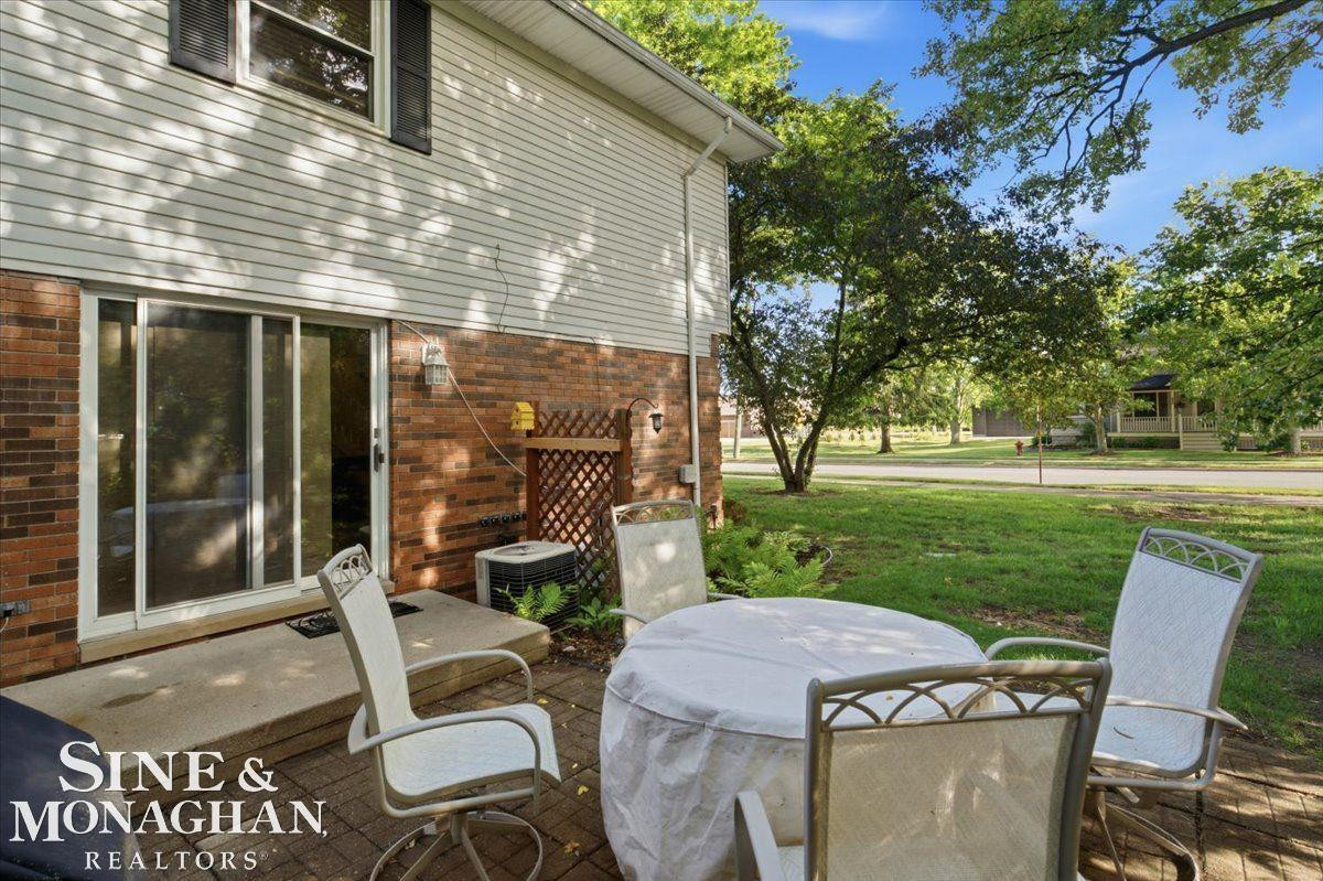 935 Brown Street, MI 48079 — Photo 2