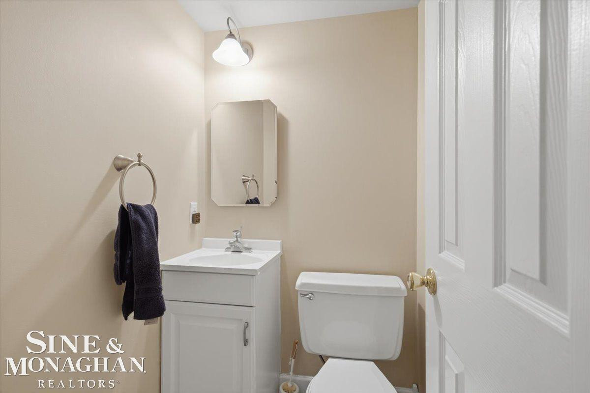 935 Brown Street, MI 48079 — Photo 16