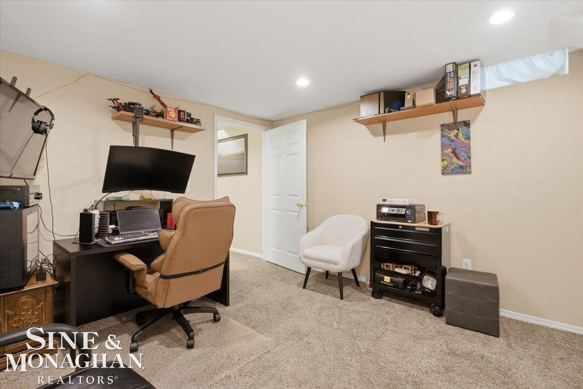 935 Brown Street, MI 48079 — Photo 24