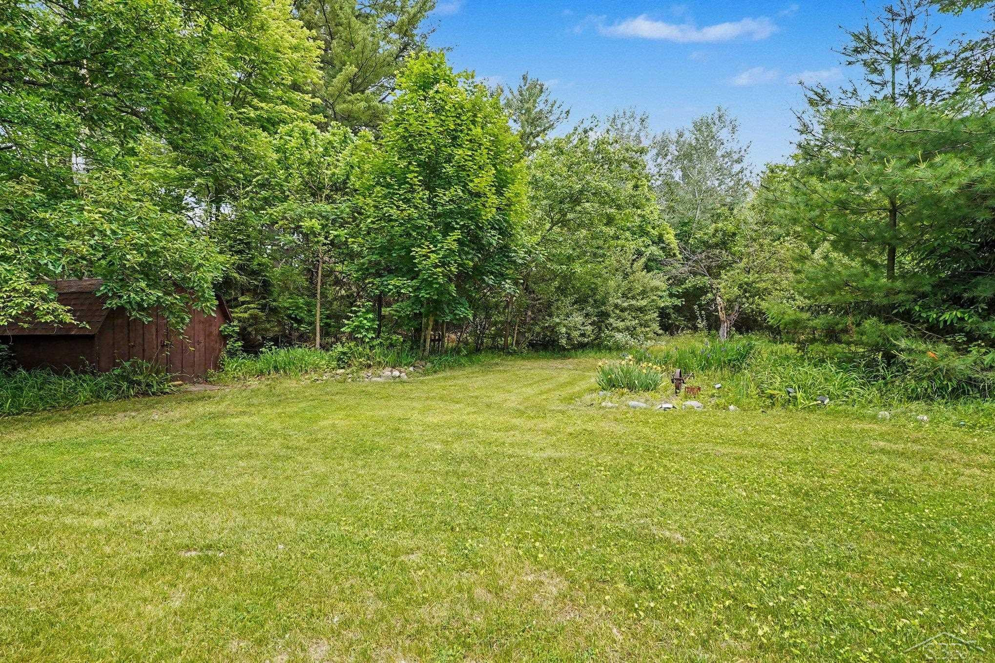 371 E Saginaw Road, Sanford, MI 48657 — Photo 29