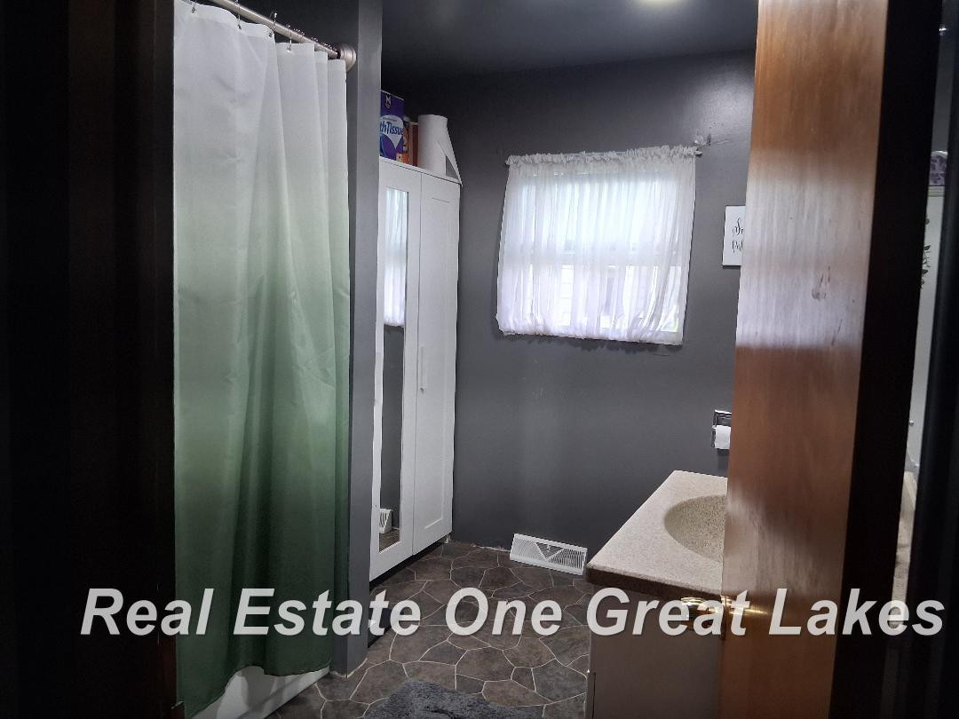 11315 Wahl, Saint Charles, MI 48655 — Photo 8
