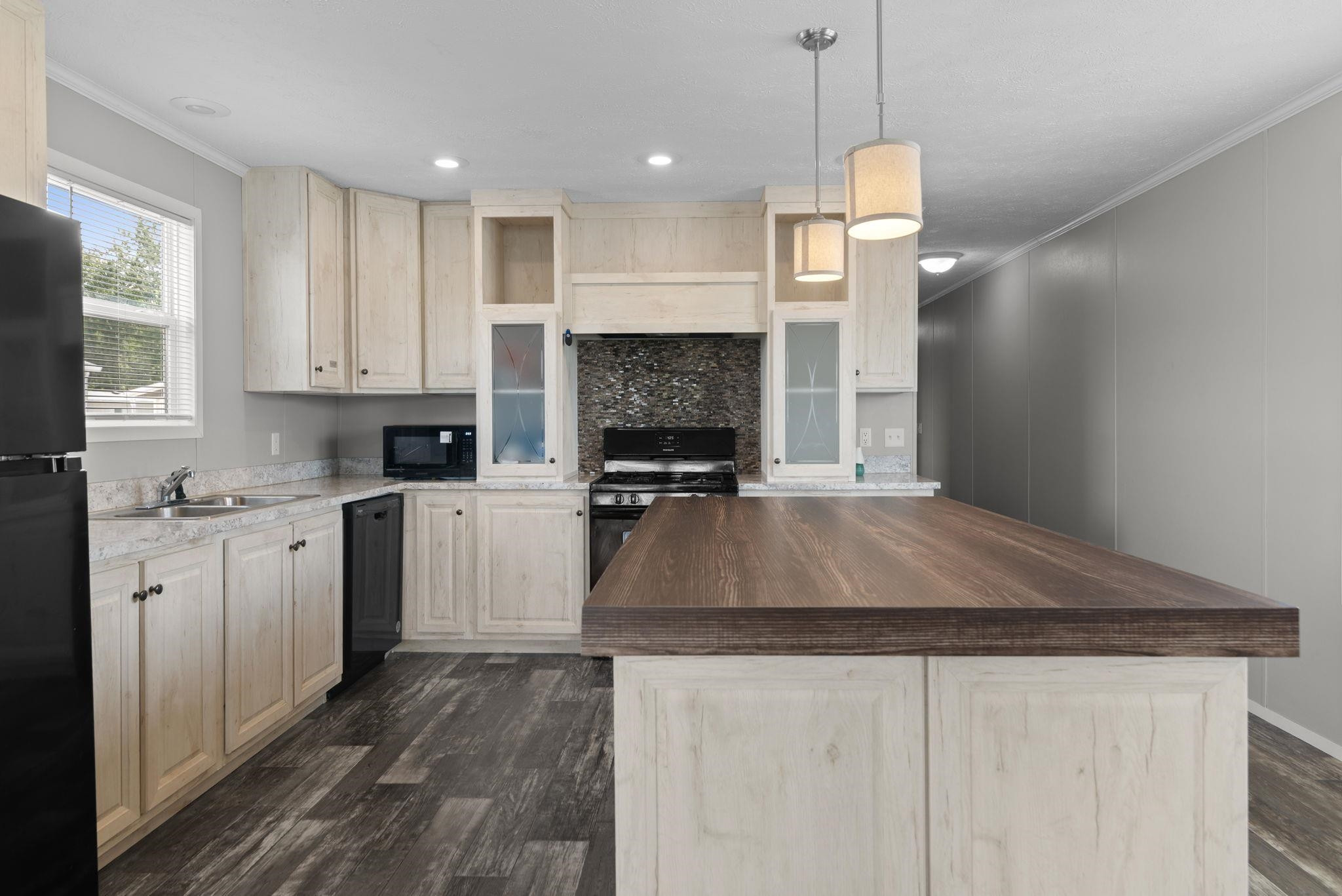 6287 Square Lake Drive, MI — Photo 11