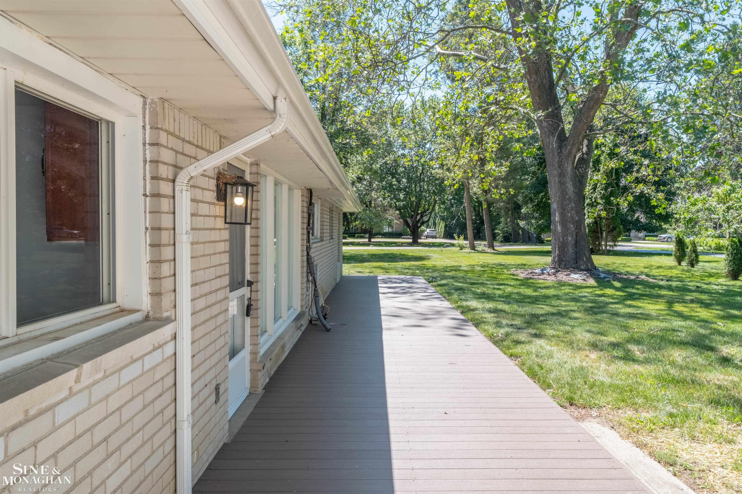6340 FRANKLIN Road, Bloomfield Hills, MI 48301 — Photo 34