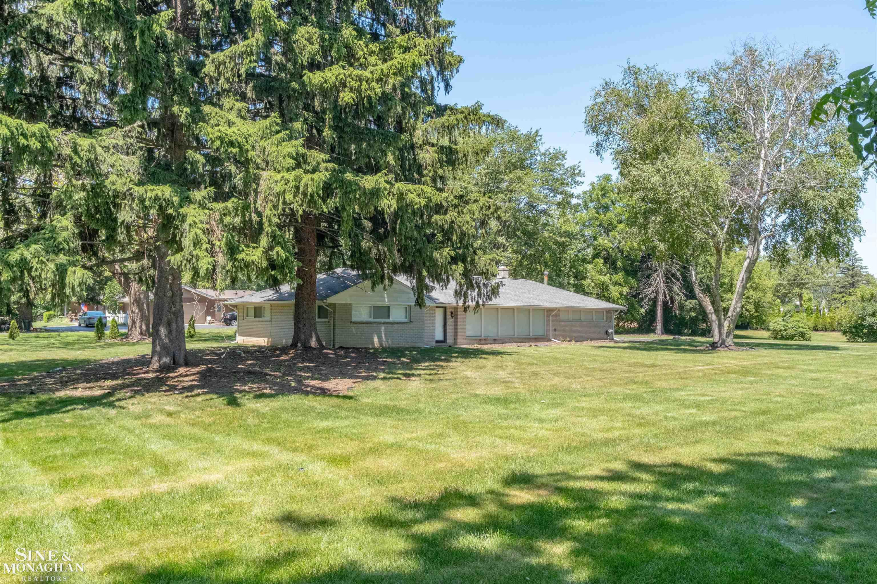 6340 FRANKLIN Road, Bloomfield Hills, MI 48301 — Photo 37