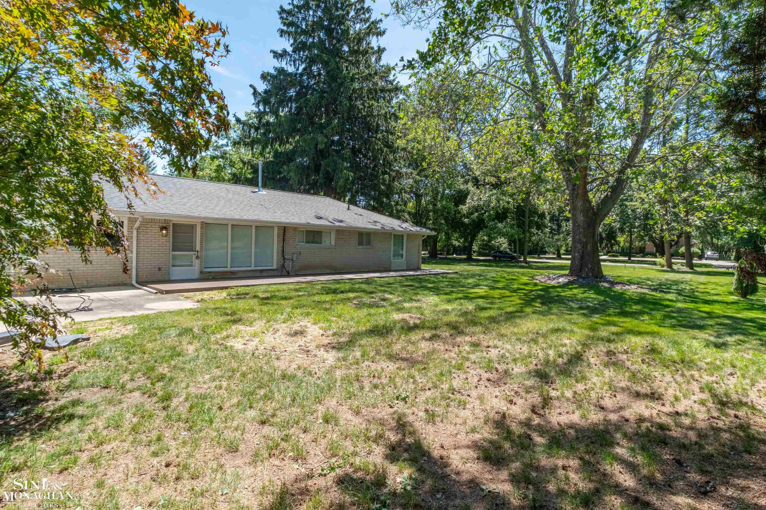 6340 FRANKLIN Road, Bloomfield Hills, MI 48301 — Photo 38
