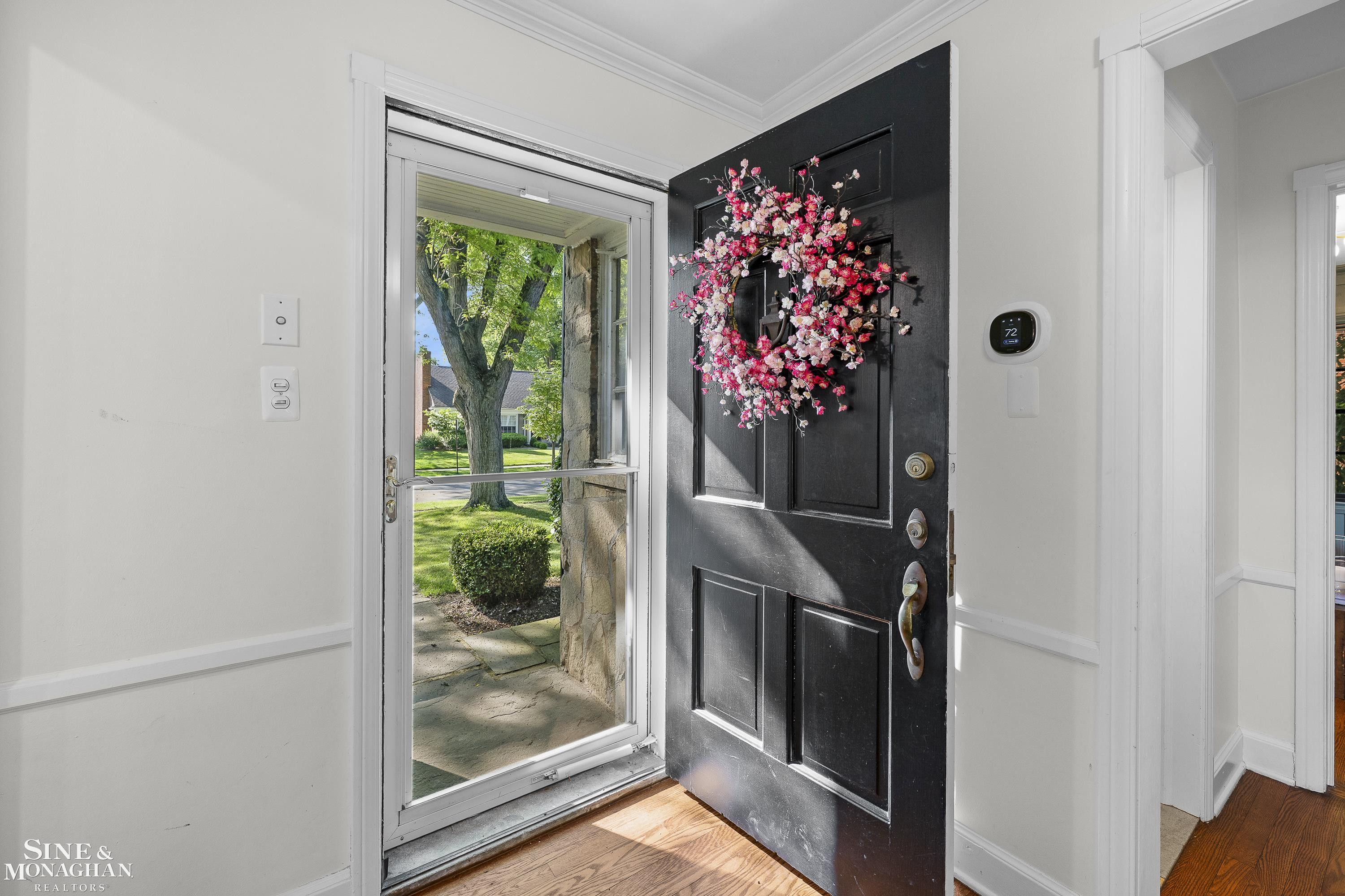8 Radnor Circle, Grosse Pointe Farms, MI 48236 — Photo 3