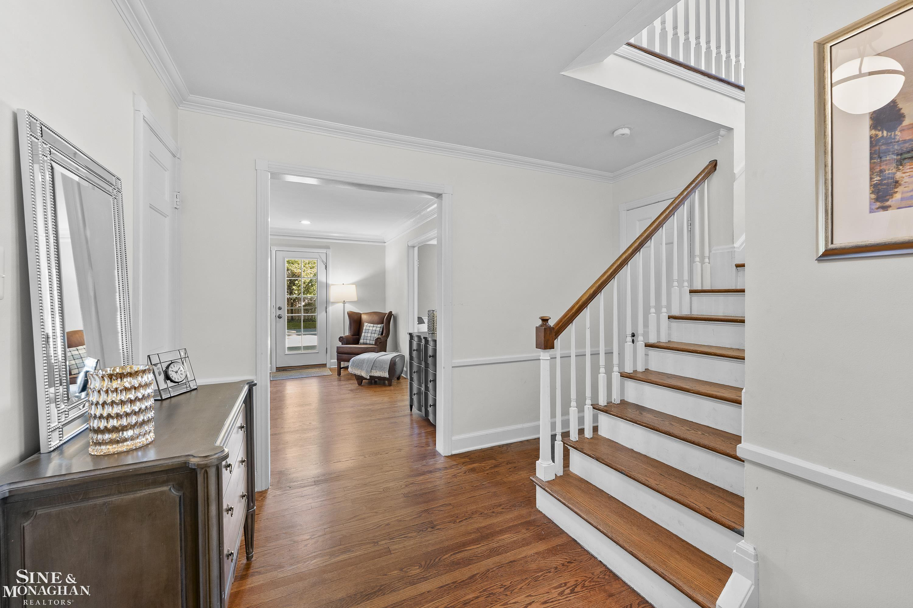 8 Radnor Circle, Grosse Pointe Farms, MI 48236 — Photo 4