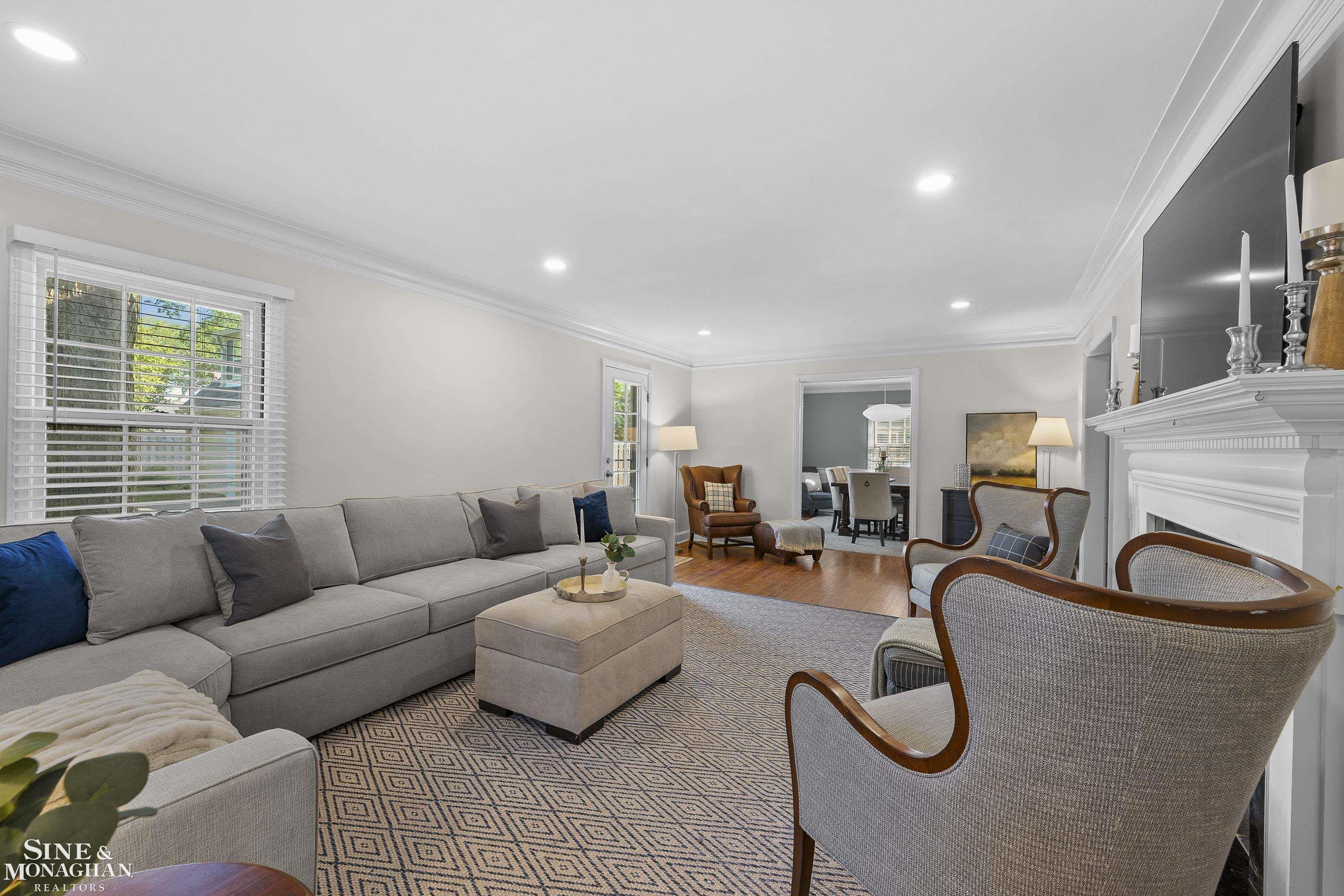 8 Radnor Circle, Grosse Pointe Farms, MI 48236 — Photo 9
