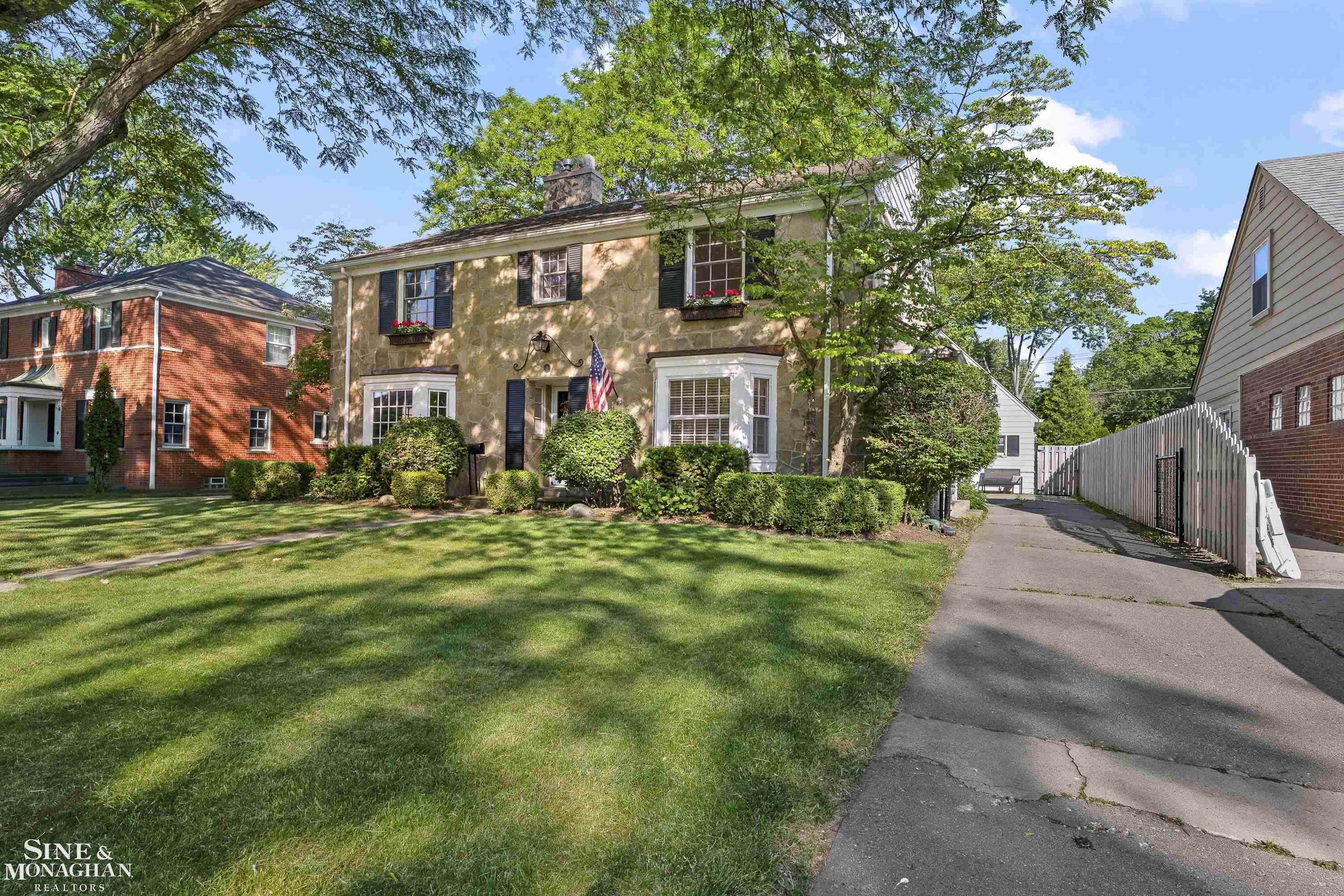 8 Radnor Circle, Grosse Pointe Farms, MI 48236 — Photo 65