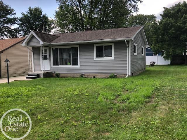 50799 Holt Street, New Baltimore, MI 48047 — Photo 2