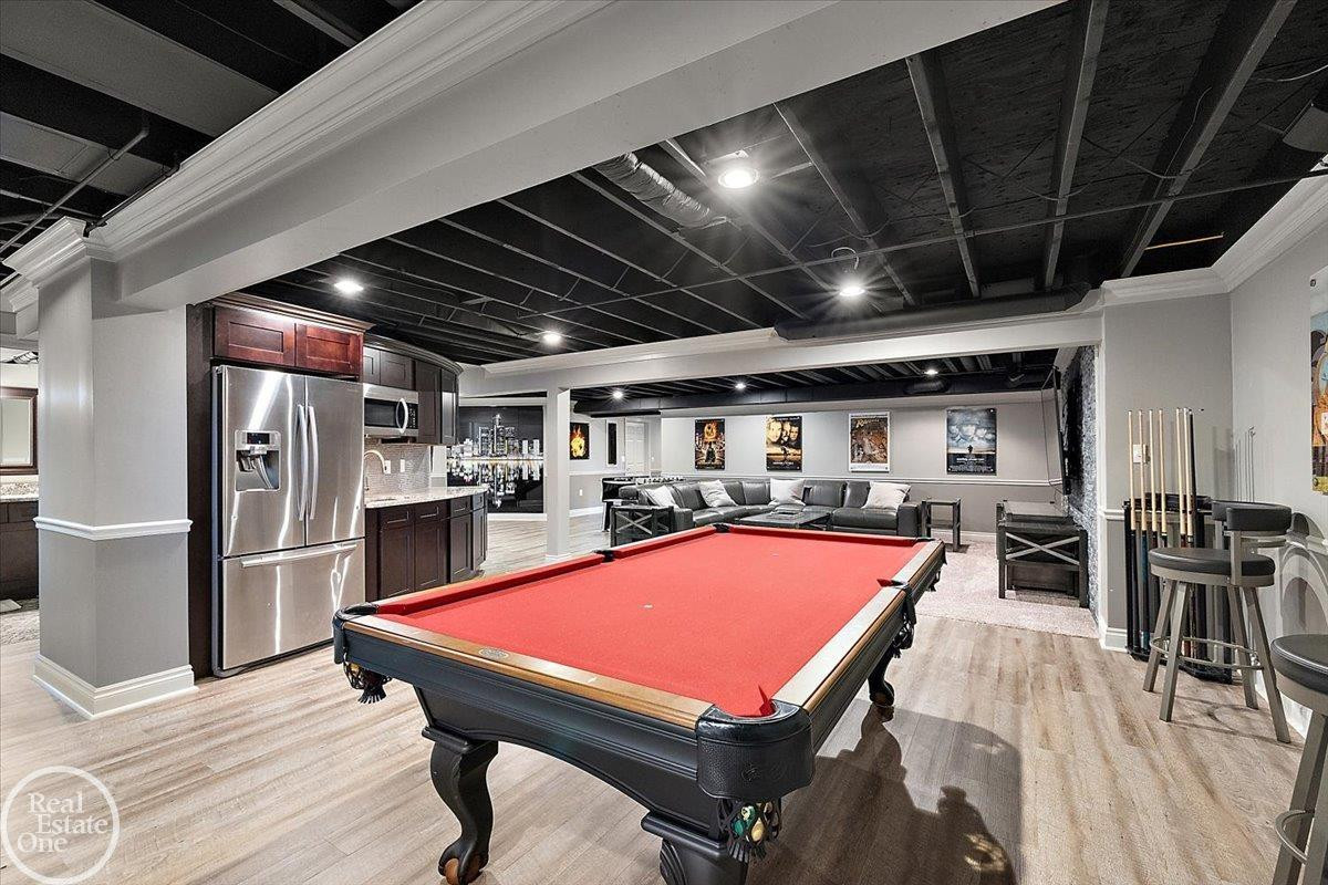 49572 Compass Point Drive, MI 48047 — Photo 32