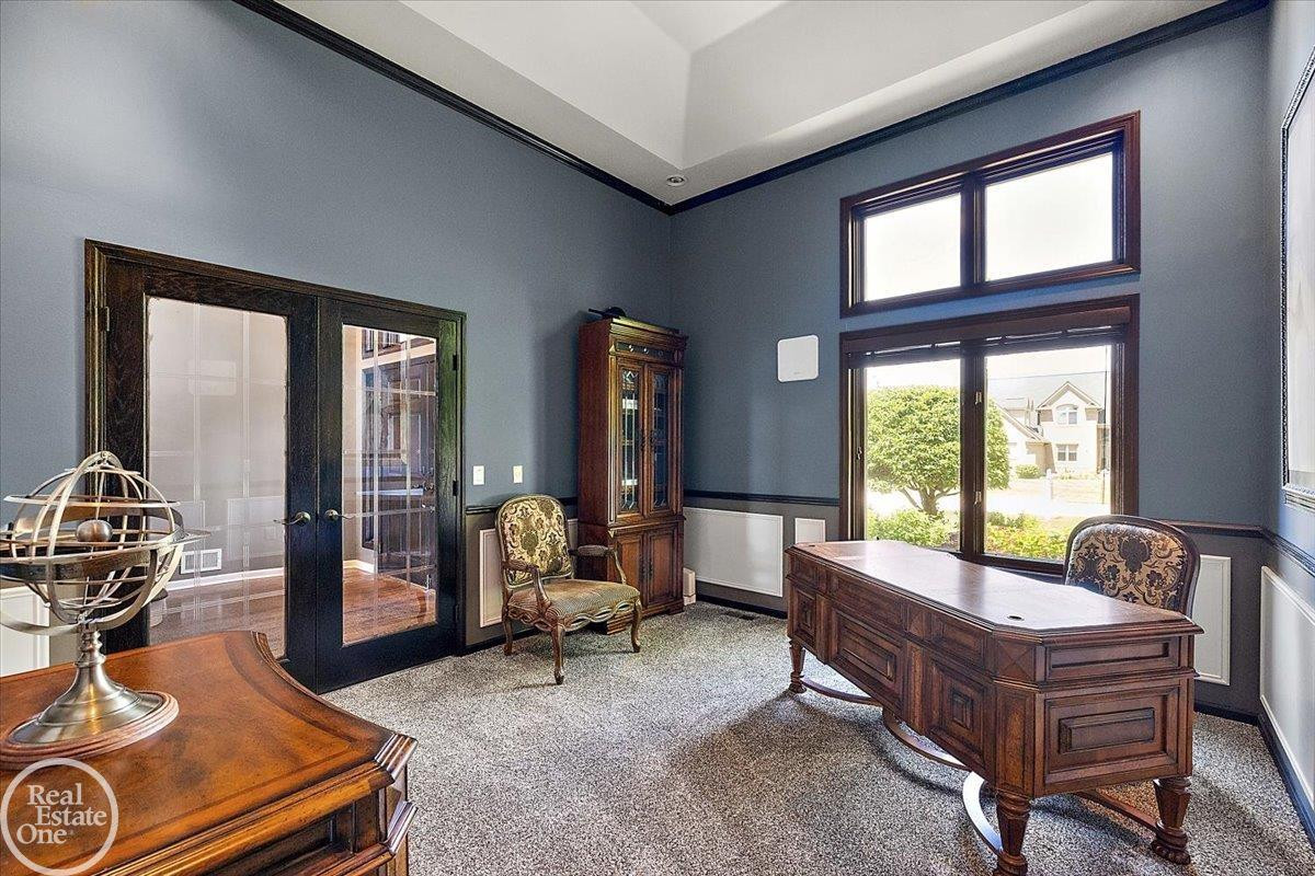 49572 Compass Point Drive, MI 48047 — Photo 43