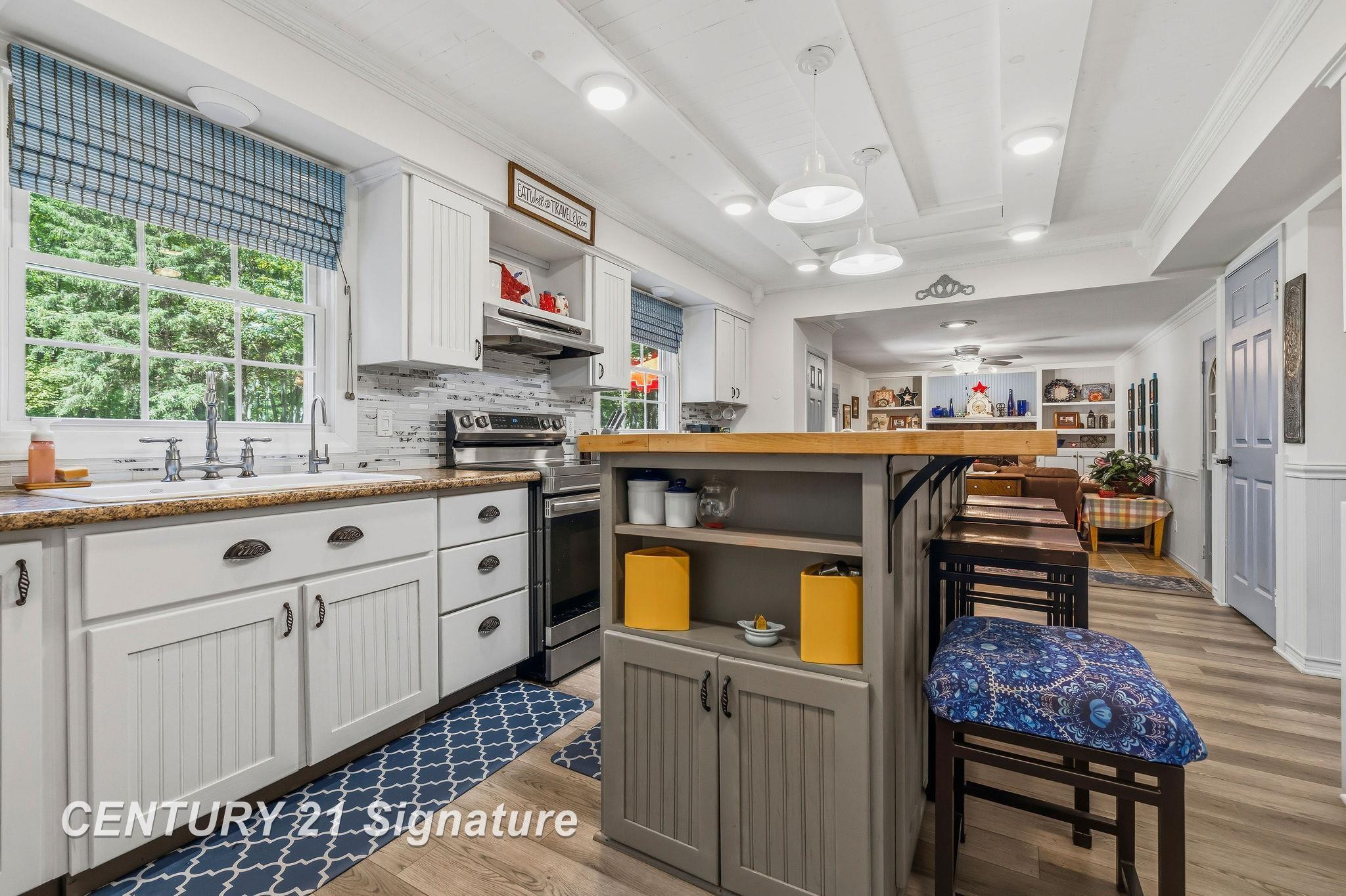 5261 Baker Road, Bridgeport, MI 48722 — Photo 5