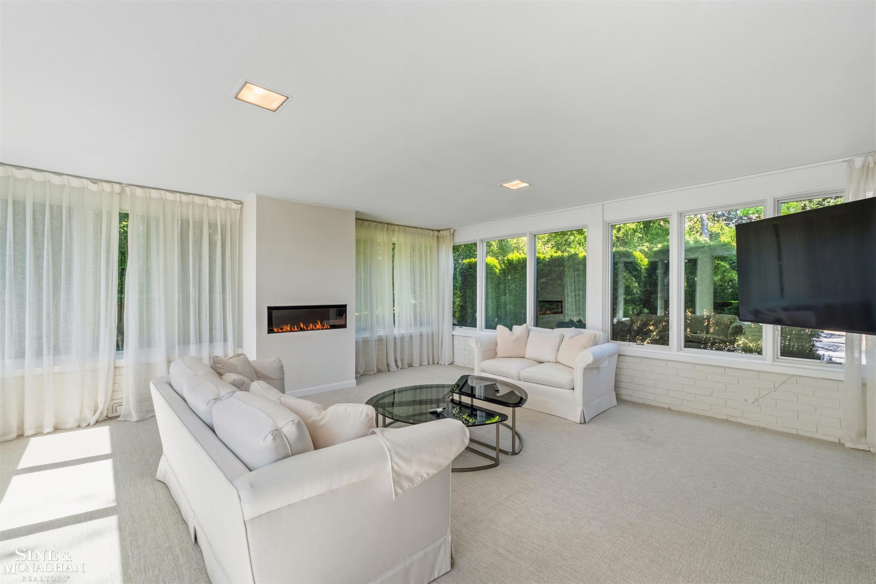 89 Lake Shore Road, Grosse Pointe Farms, MI 48236 — Photo 25