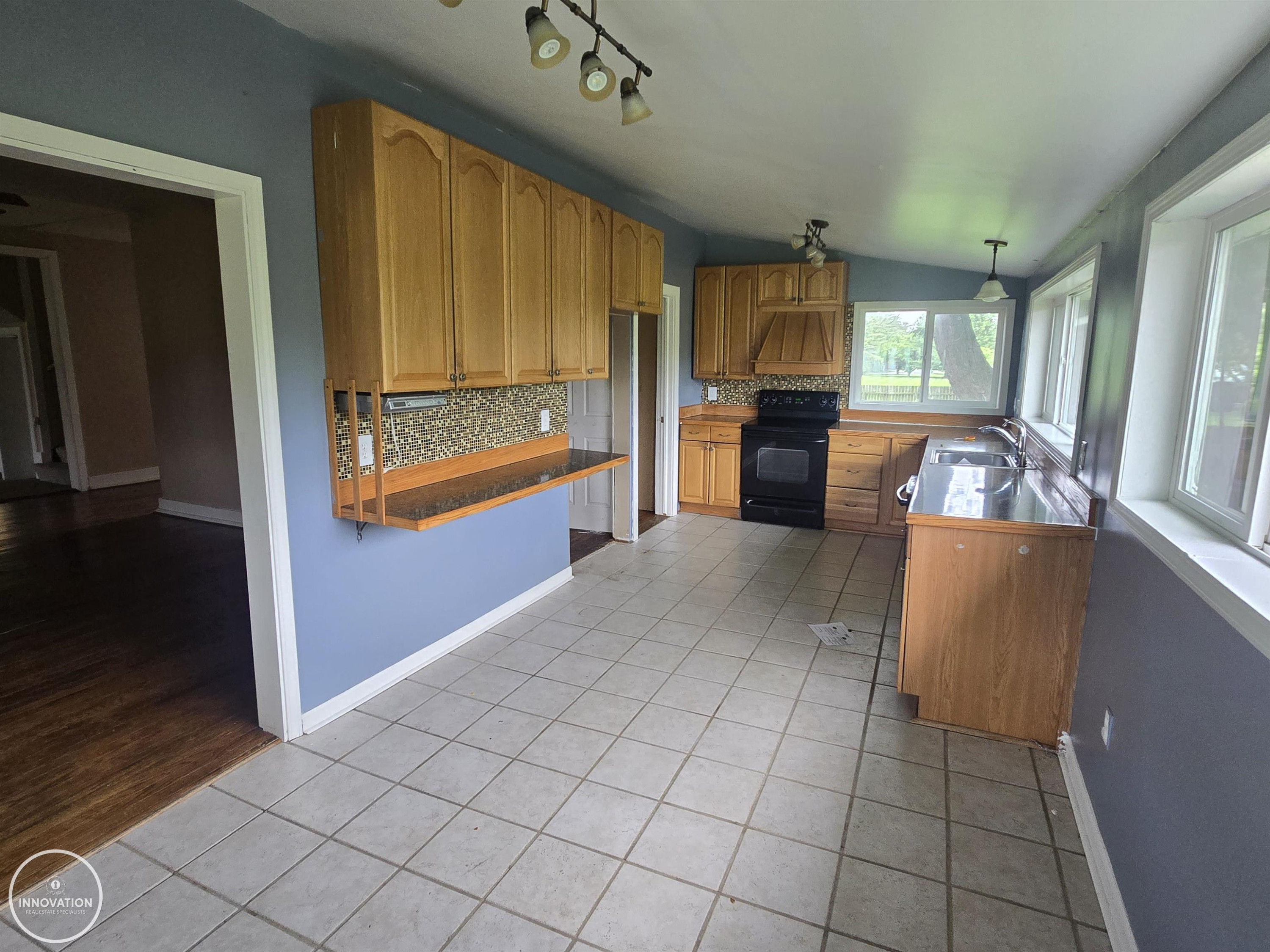 6515 Lakeshore Road, Lexington, MI 48450 — Photo 15
