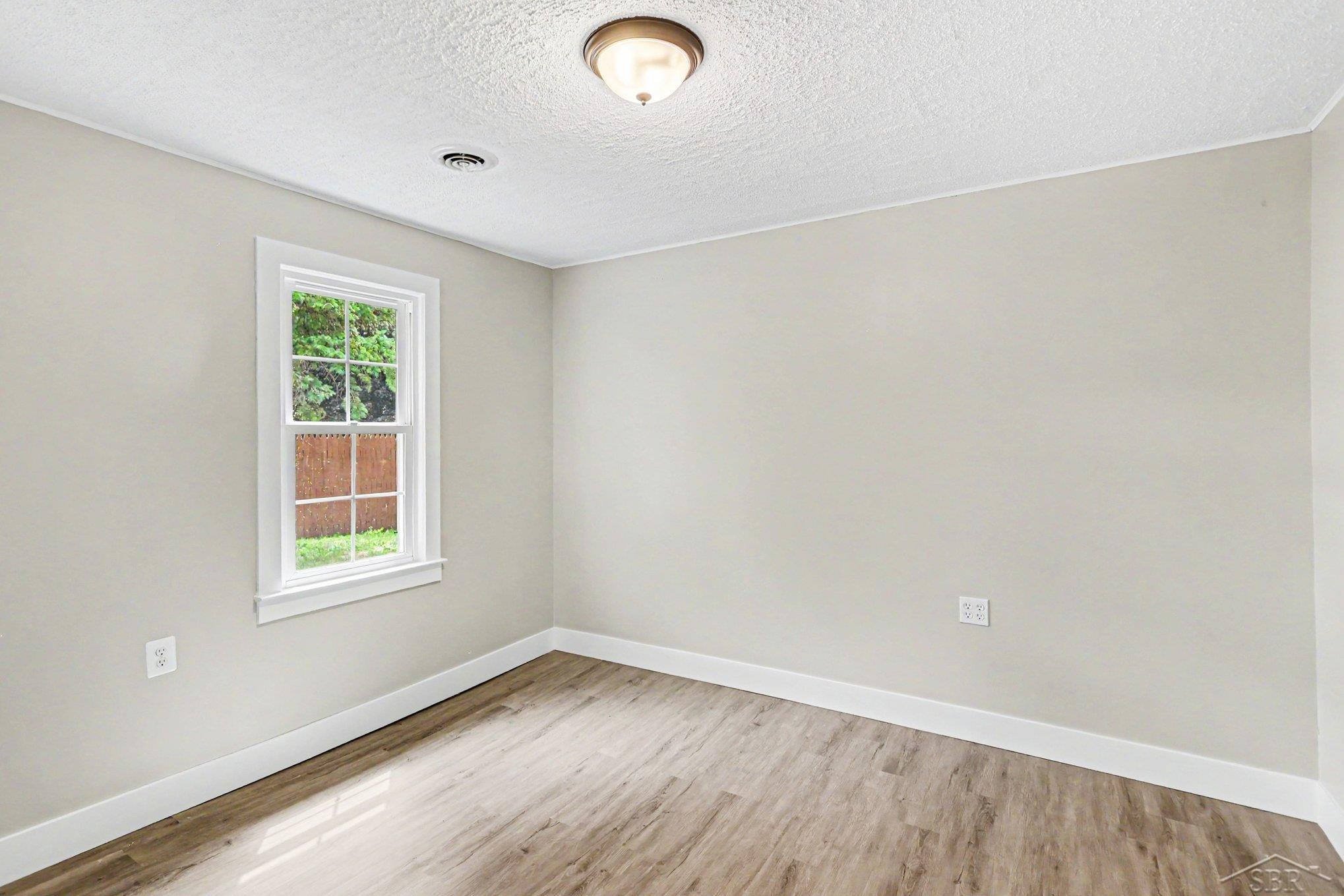 4559 2 Mile Road, Bay City, MI 48706 — Photo 8