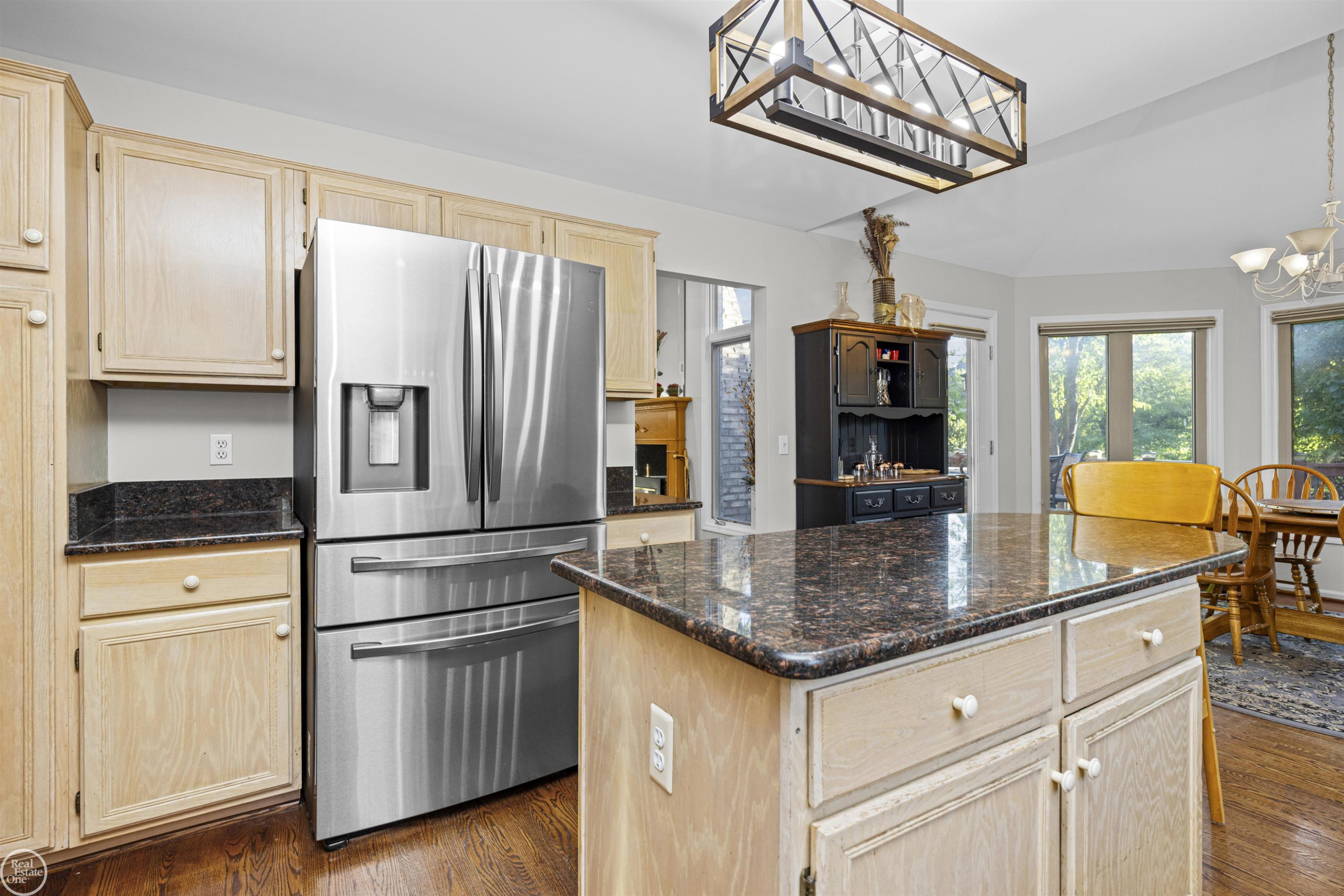 55261 Kingsway Drive, Shelby Twp, MI 48316 — Photo 9