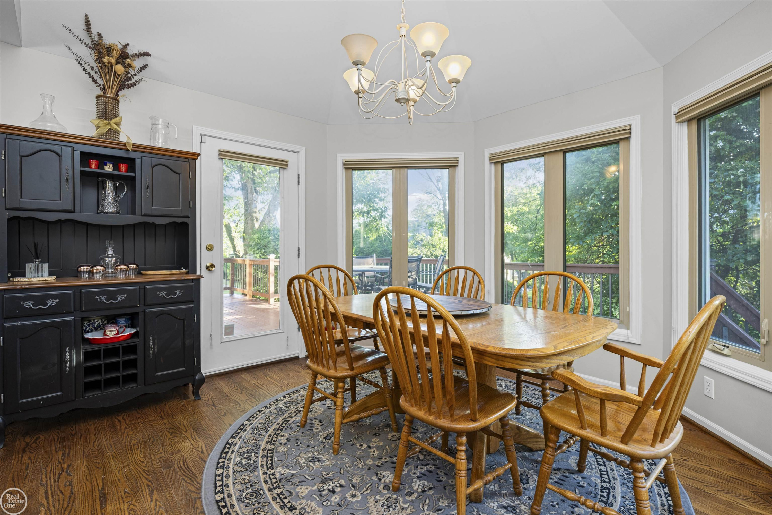 55261 Kingsway Drive, Shelby Twp, MI 48316 — Photo 10