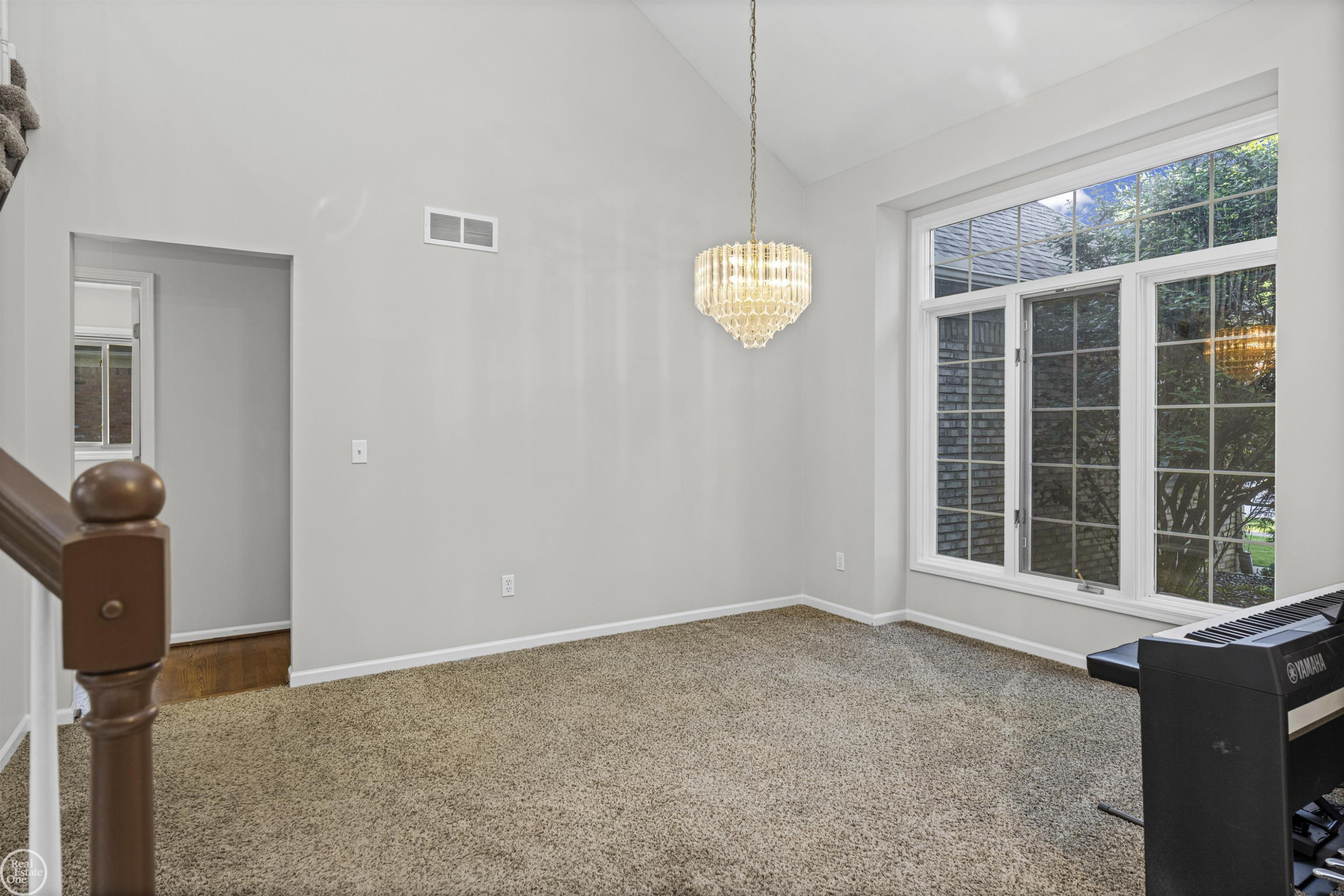 55261 Kingsway Drive, Shelby Twp, MI 48316 — Photo 13