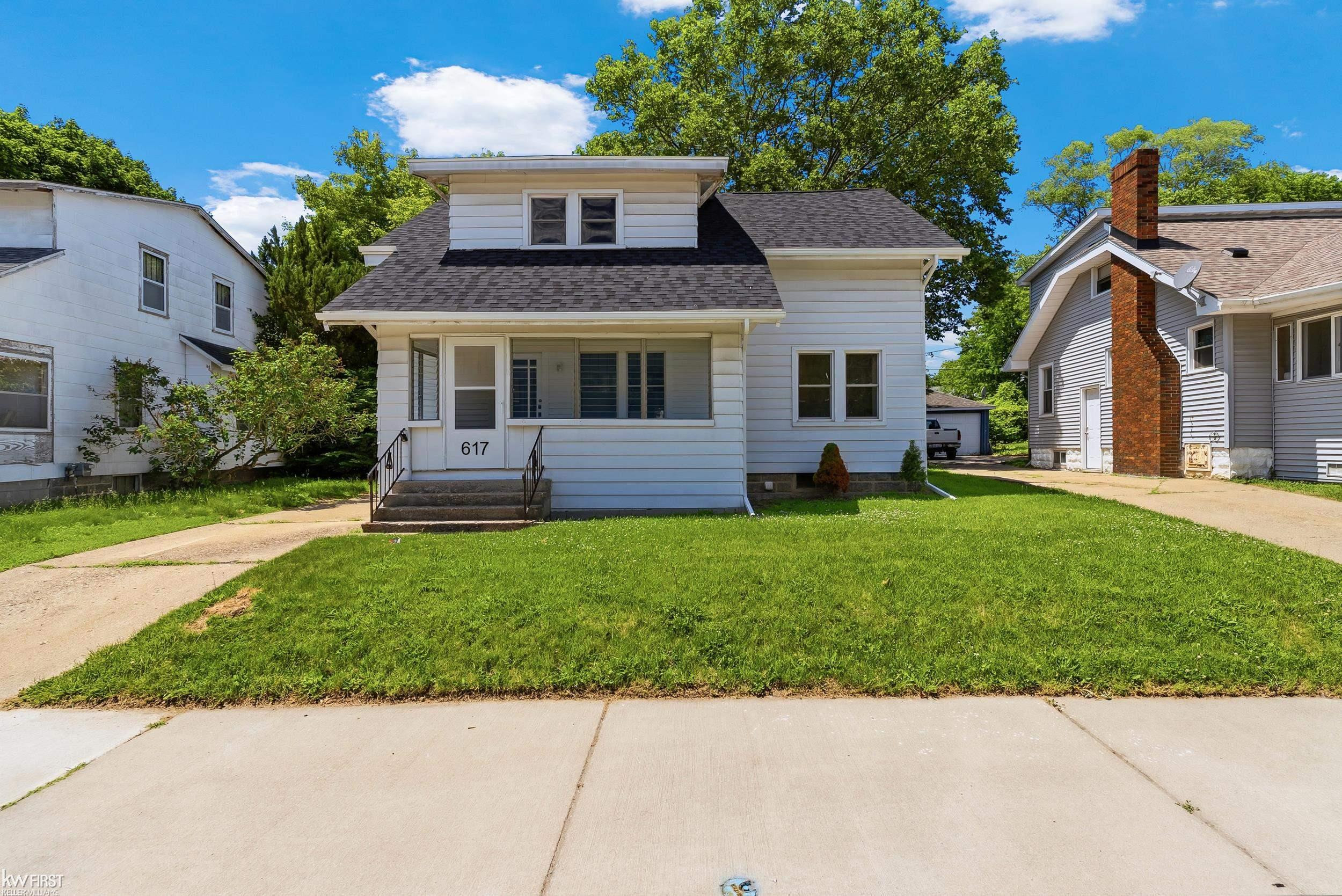 617 Dupont Street, Flint, MI 48504 — front exterior