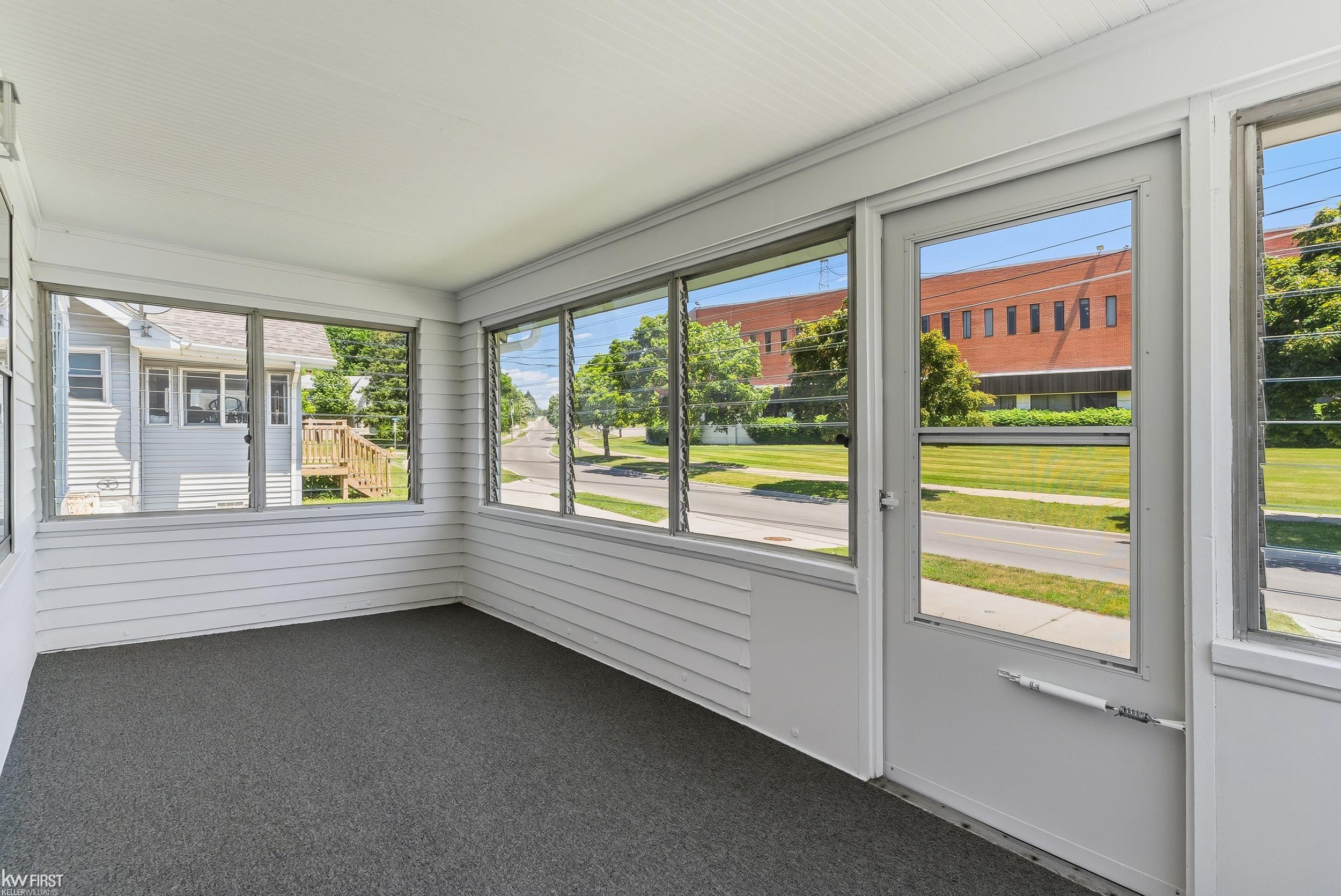 617 Dupont Street, Flint, MI 48504 — Photo 7
