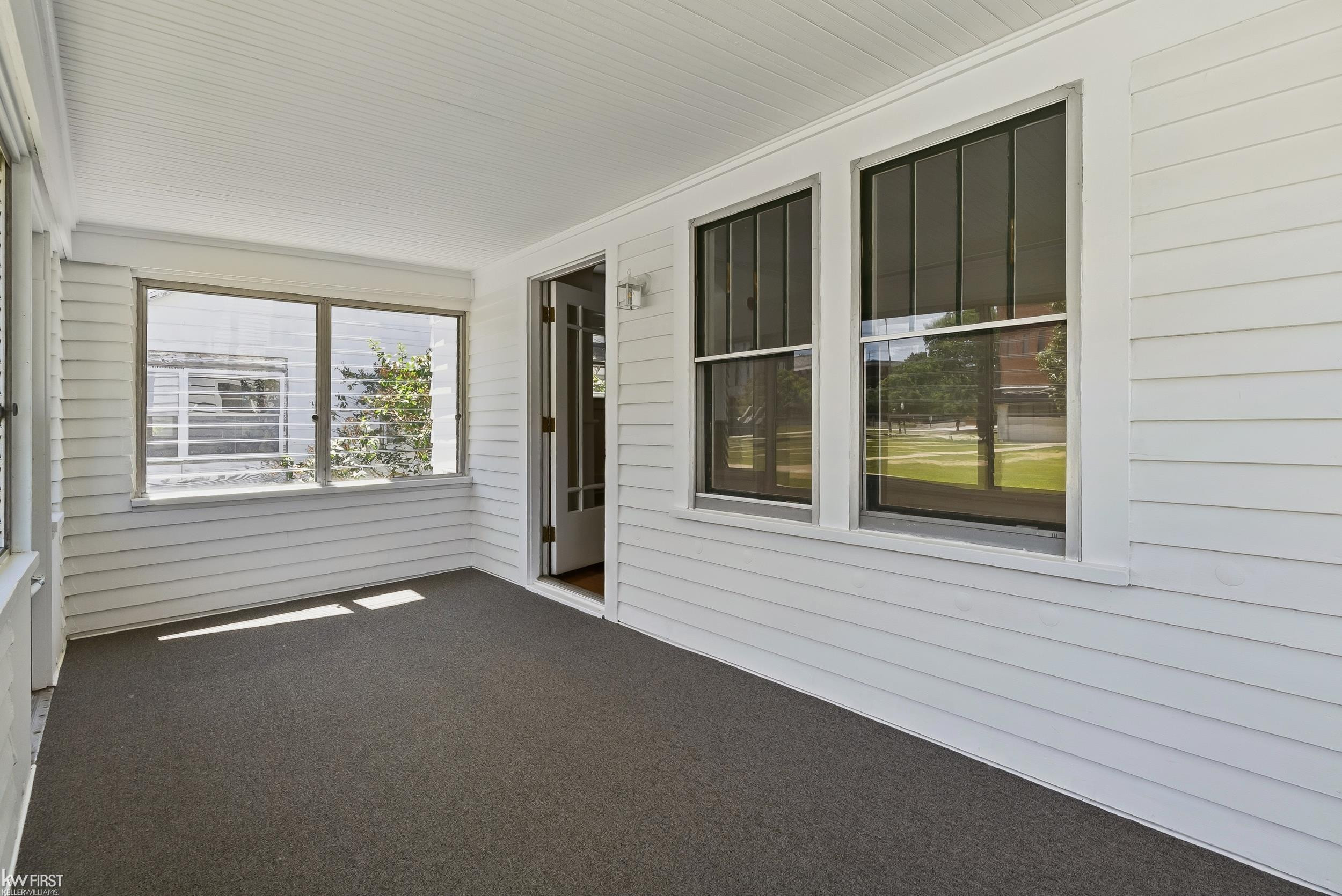 617 Dupont Street, Flint, MI 48504 — Photo 8