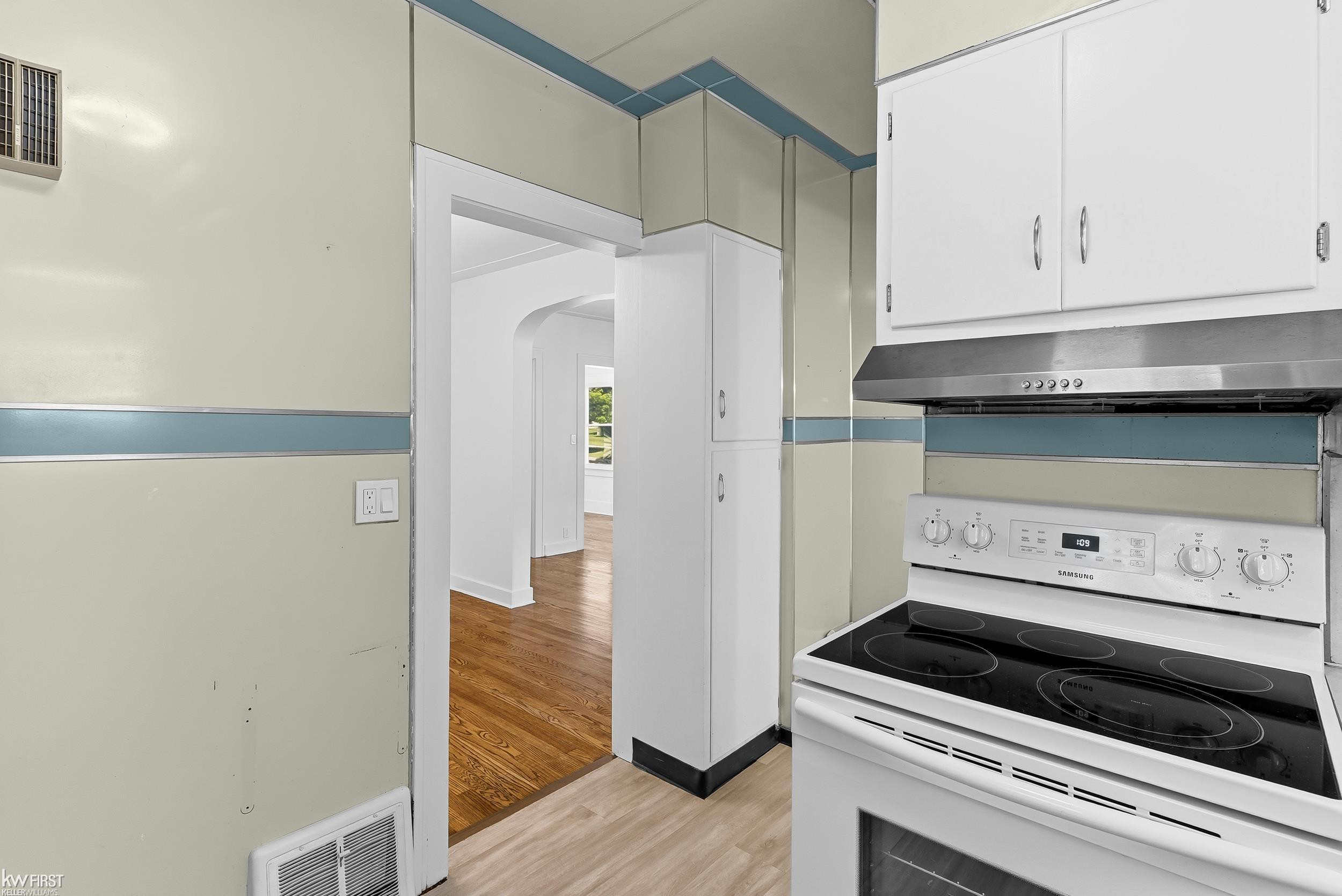 617 Dupont Street, Flint, MI 48504 — Photo 17