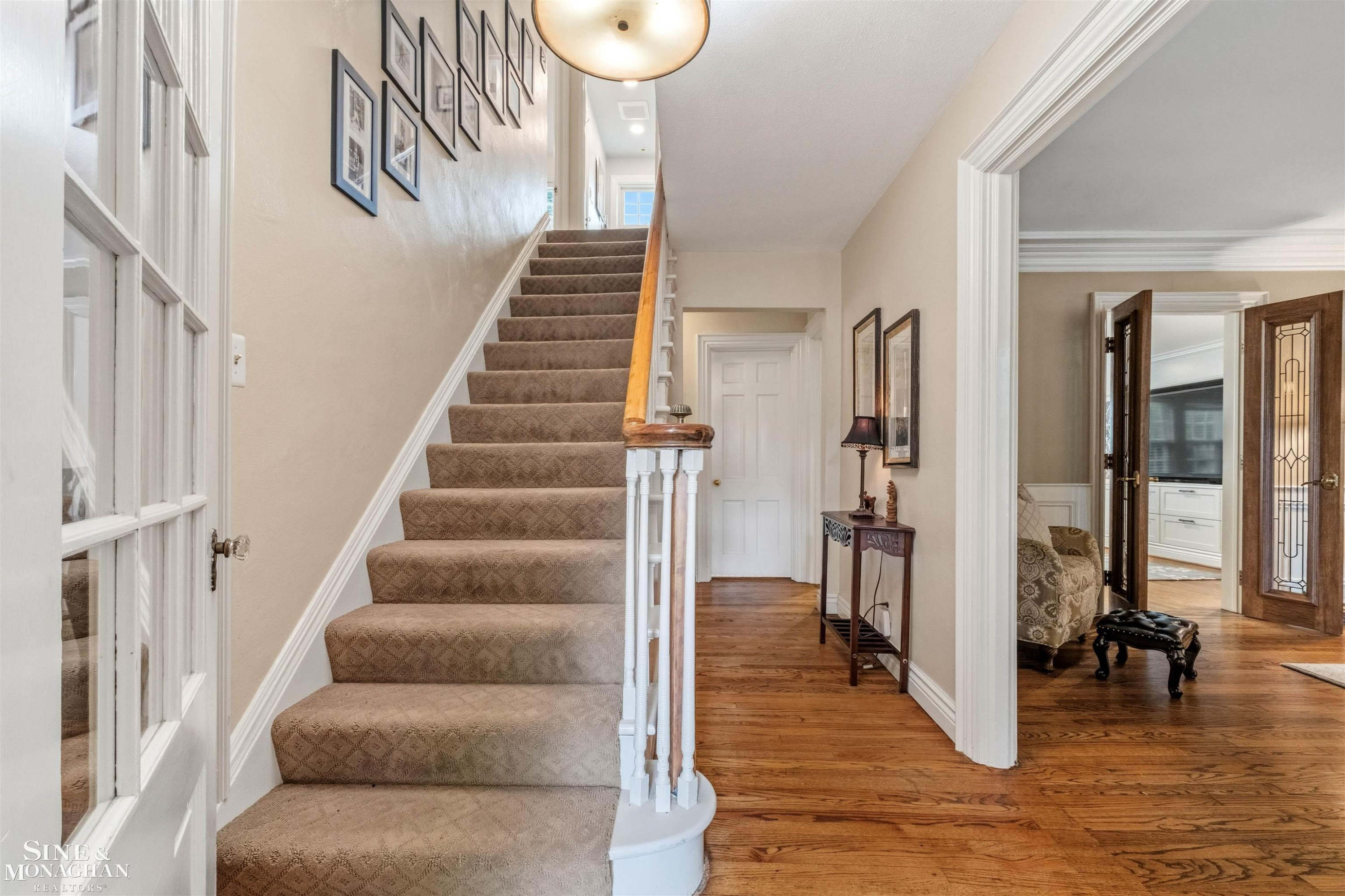 586 University Place, Grosse Pointe, MI 48230 — Photo 3