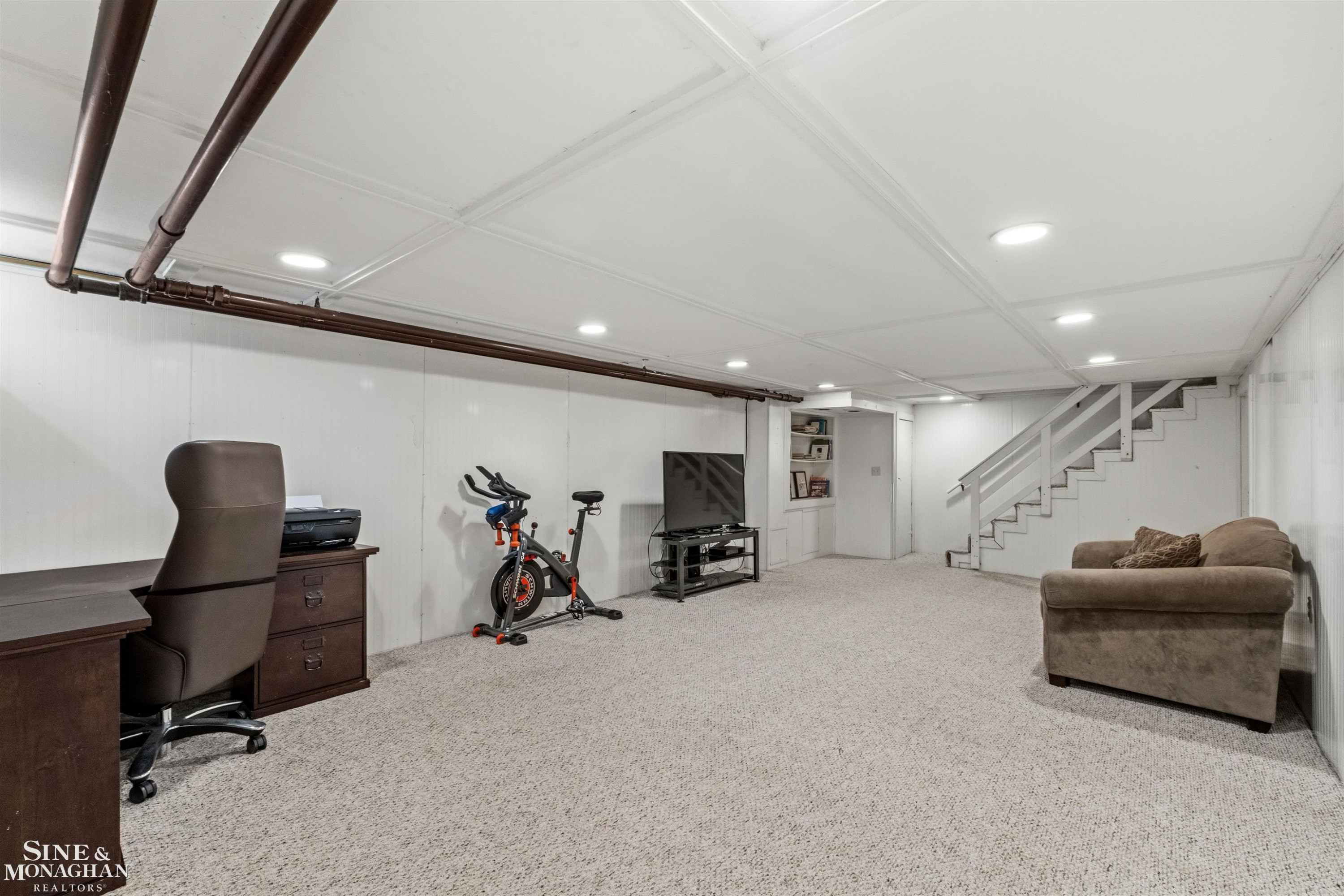 586 University Place, Grosse Pointe, MI 48230 — Photo 39