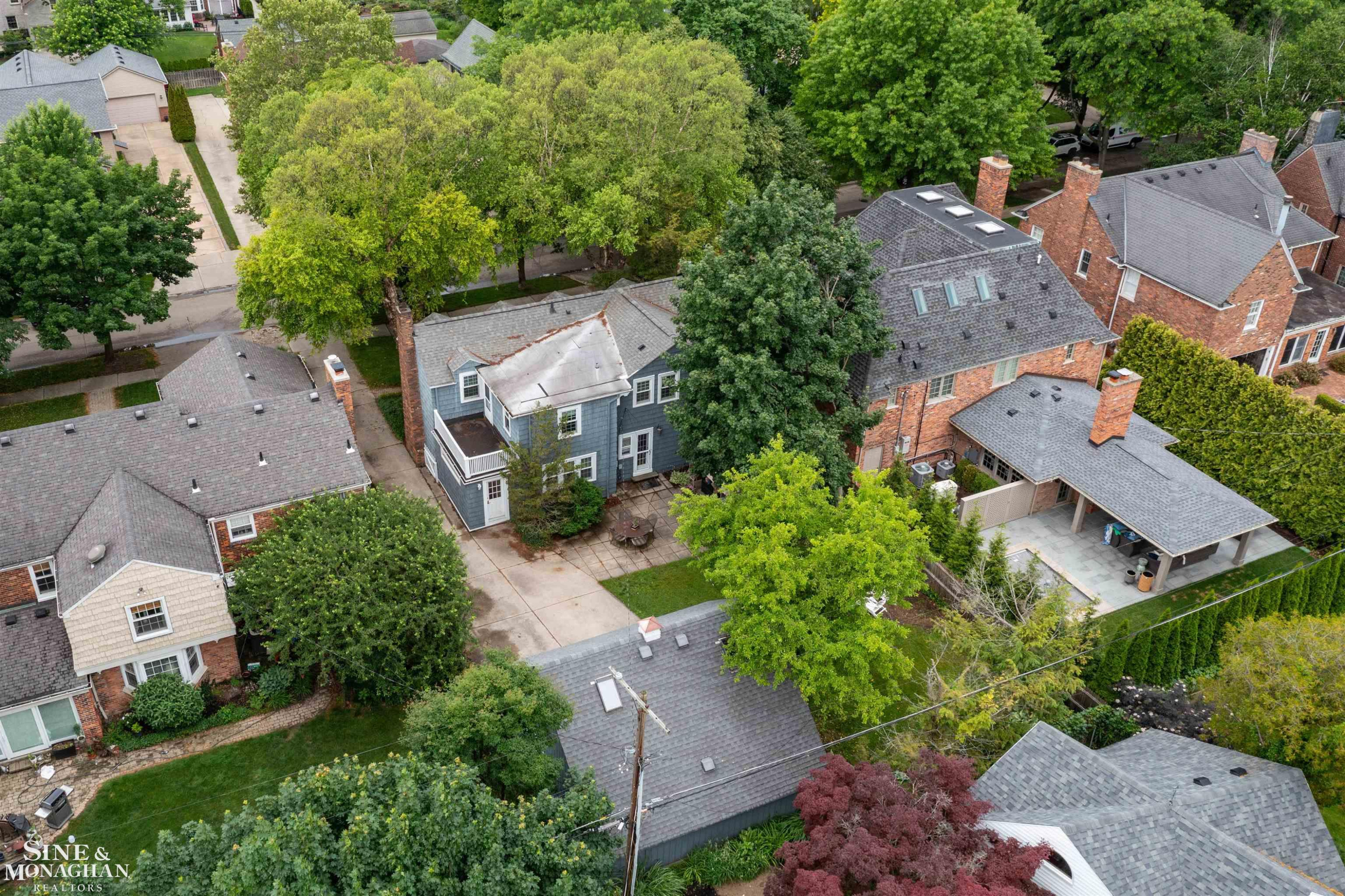 586 University Place, Grosse Pointe, MI 48230 — Photo 48