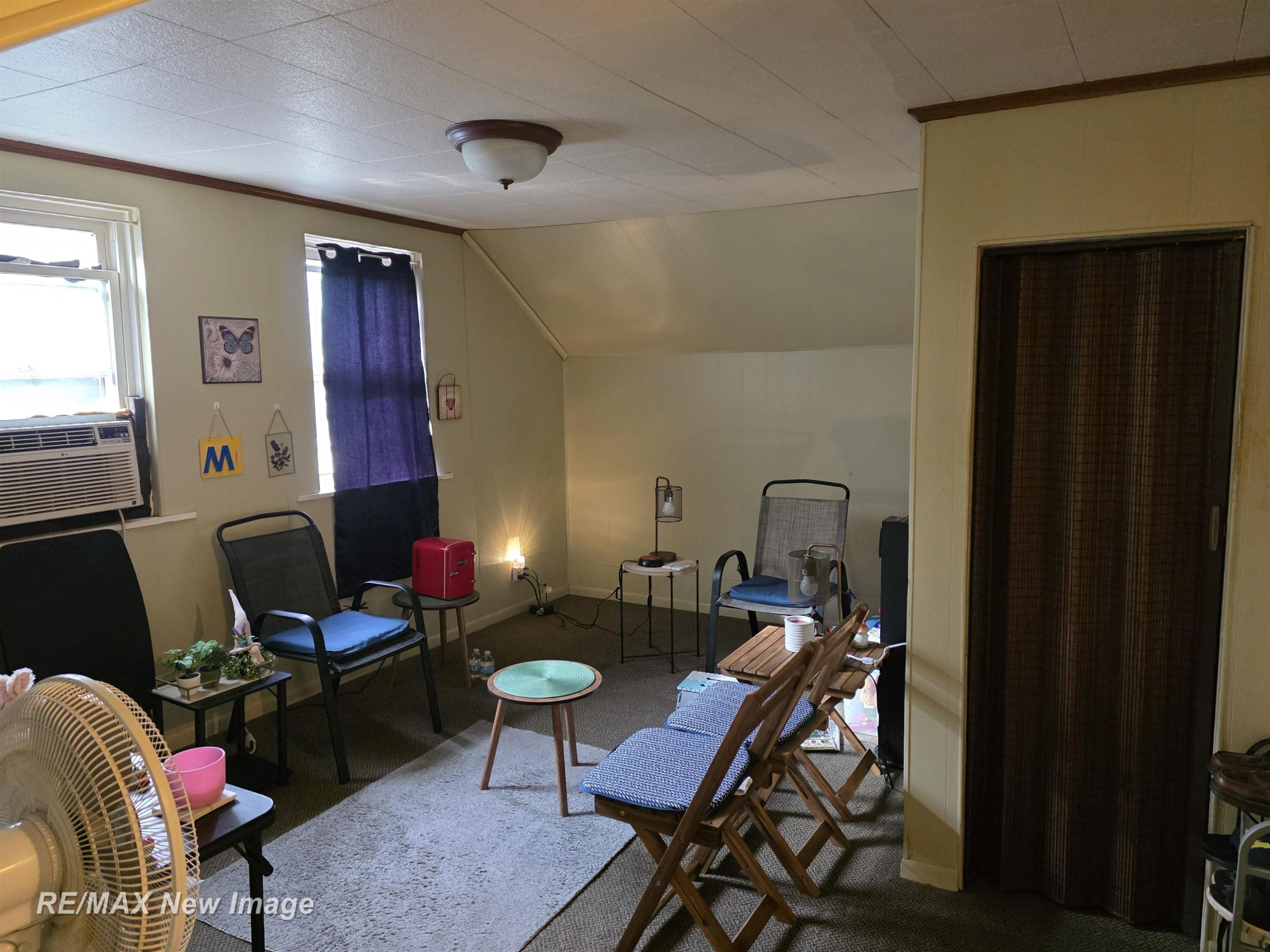 218 Lincoln Street, Chesaning, MI 48616 — Photo 15