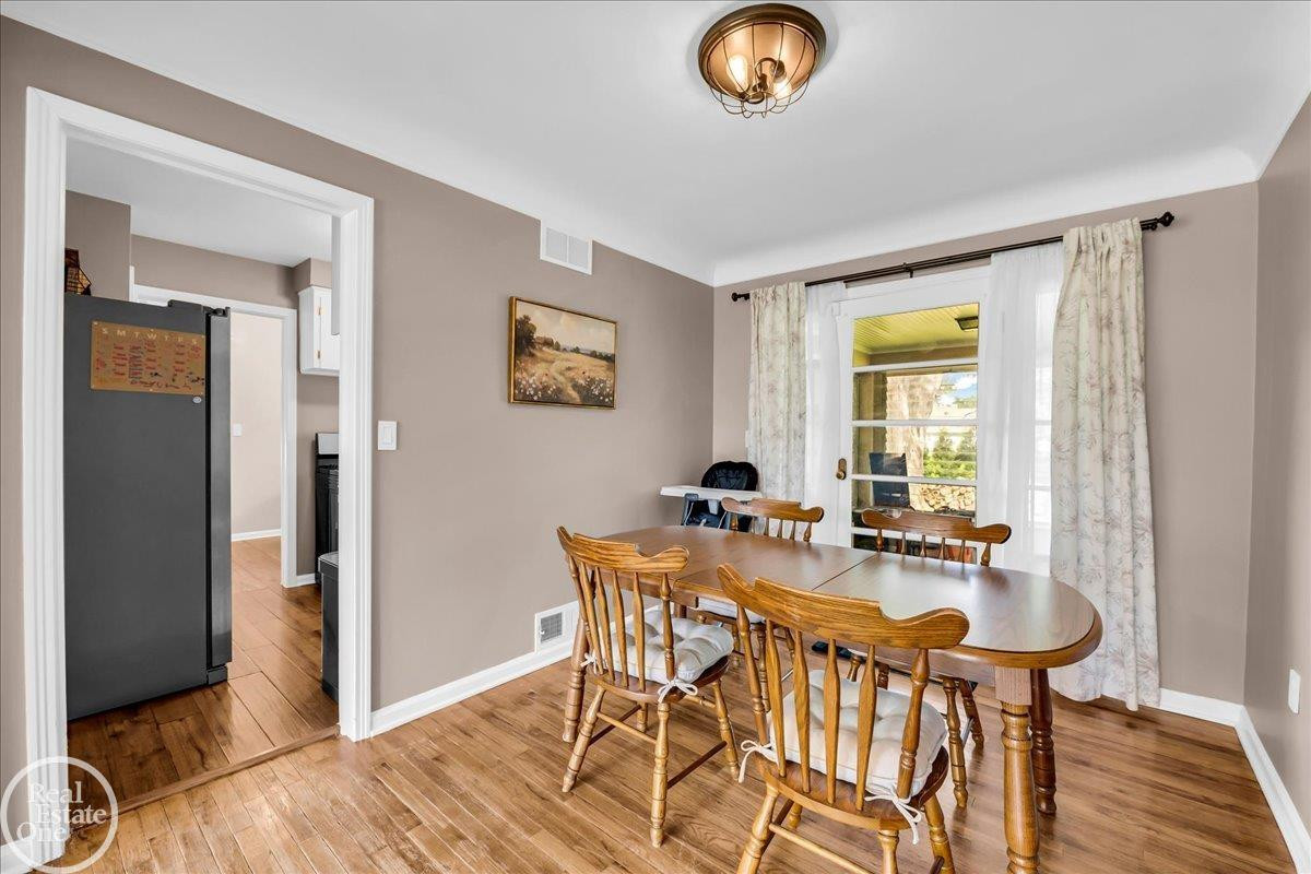 49741 Jefferson Avenue, Chesterfield, MI 48047 — Photo 10