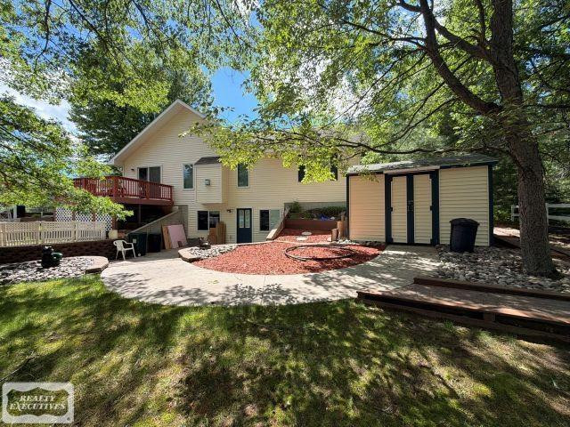 6651 Tamarack Trail, Lake, MI 48632 — Photo 8