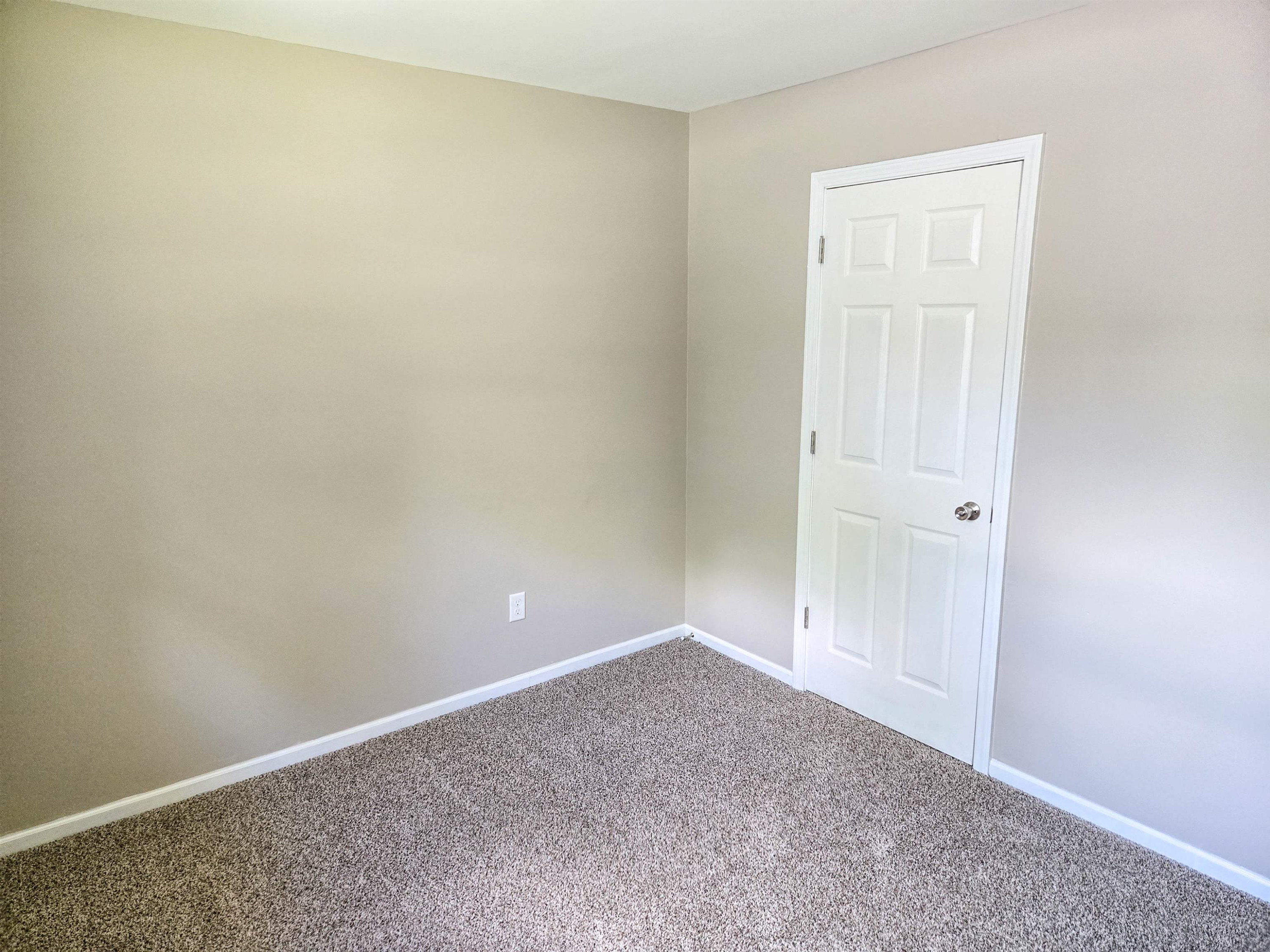 848 Alger Street, Owosso, MI 48867 — Photo 8