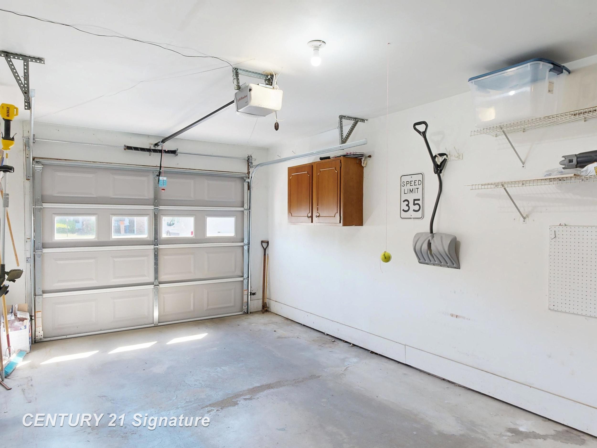 5317 Vineyard Lane, Flushing, MI 48433 — Photo 28