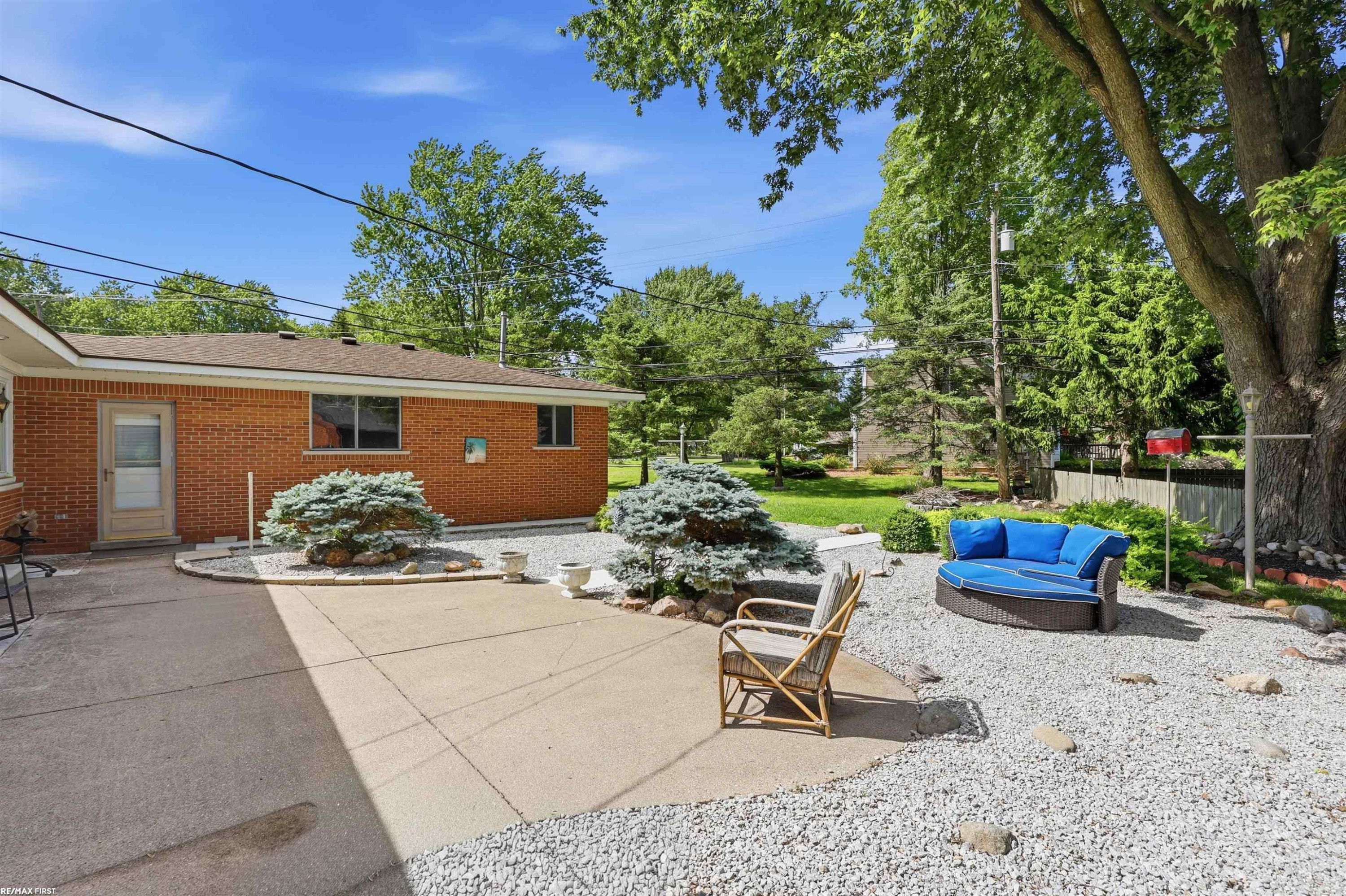6745 24 Mile Road, Utica, MI 48316 — Photo 27