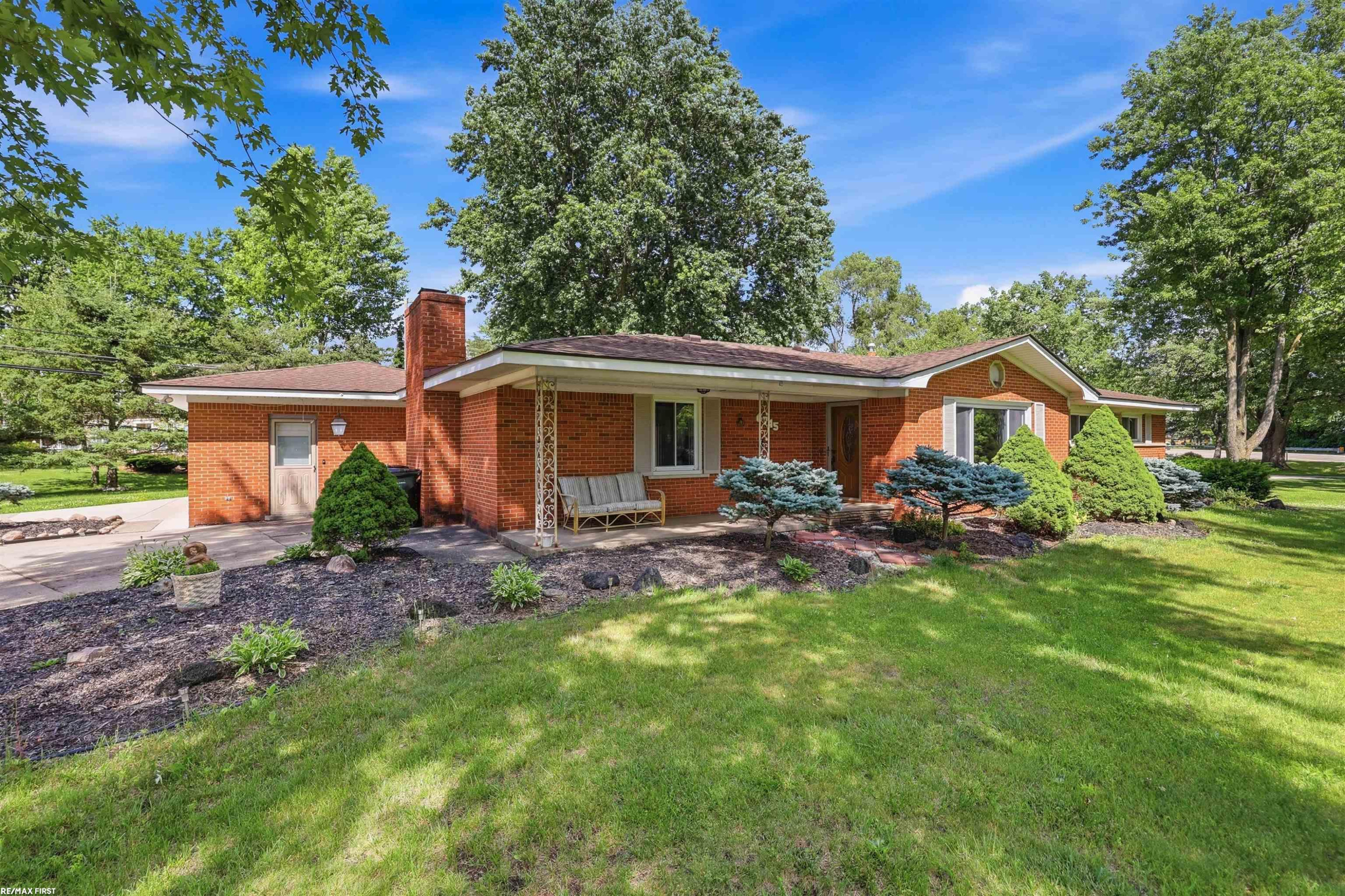 6745 24 Mile Road, Utica, MI 48316 — Photo 35