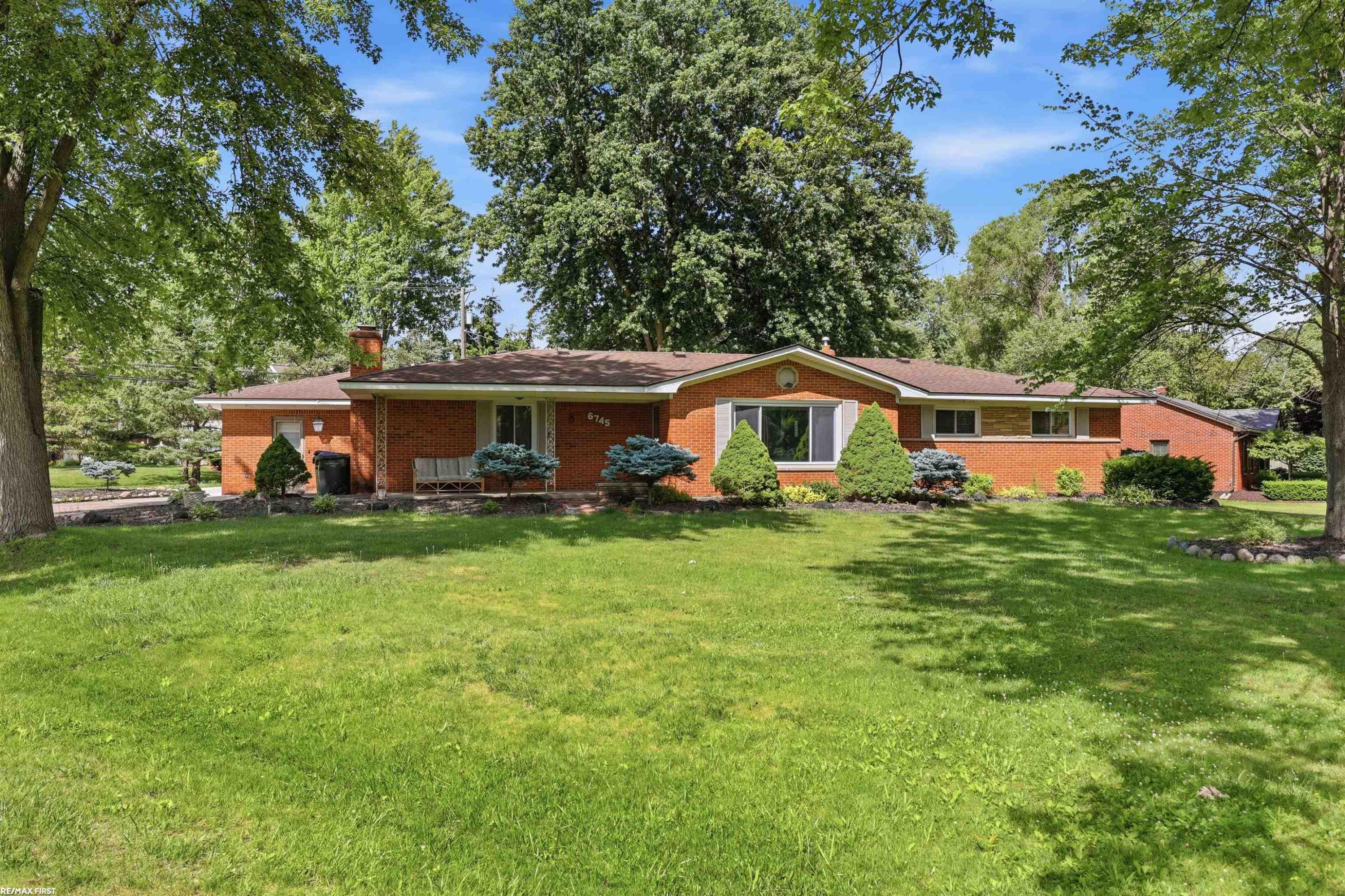 6745 24 Mile Road, Utica, MI 48316 — Photo 36