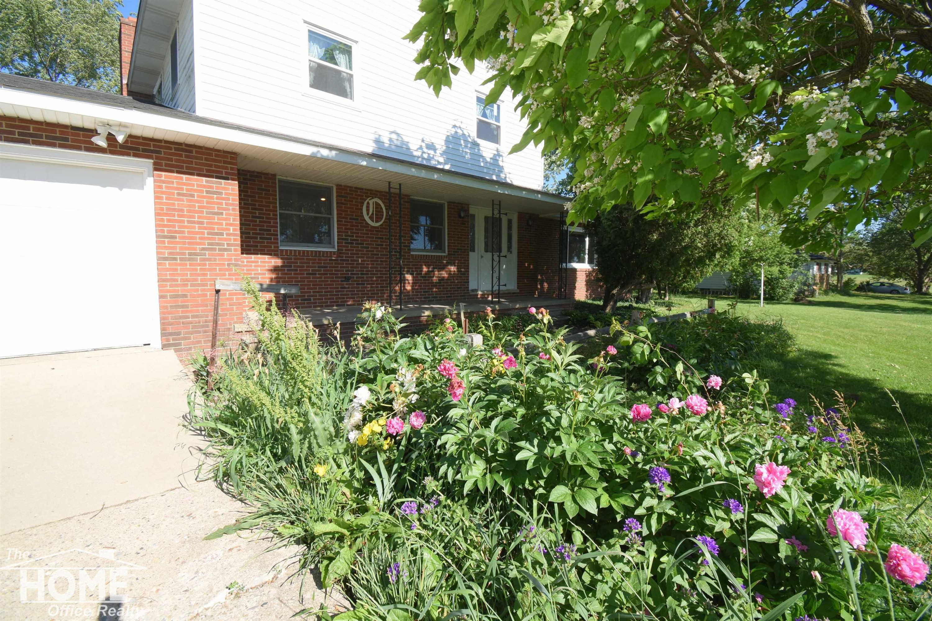 6923 S Byron Road, Durand, MI 48429 — Photo 37