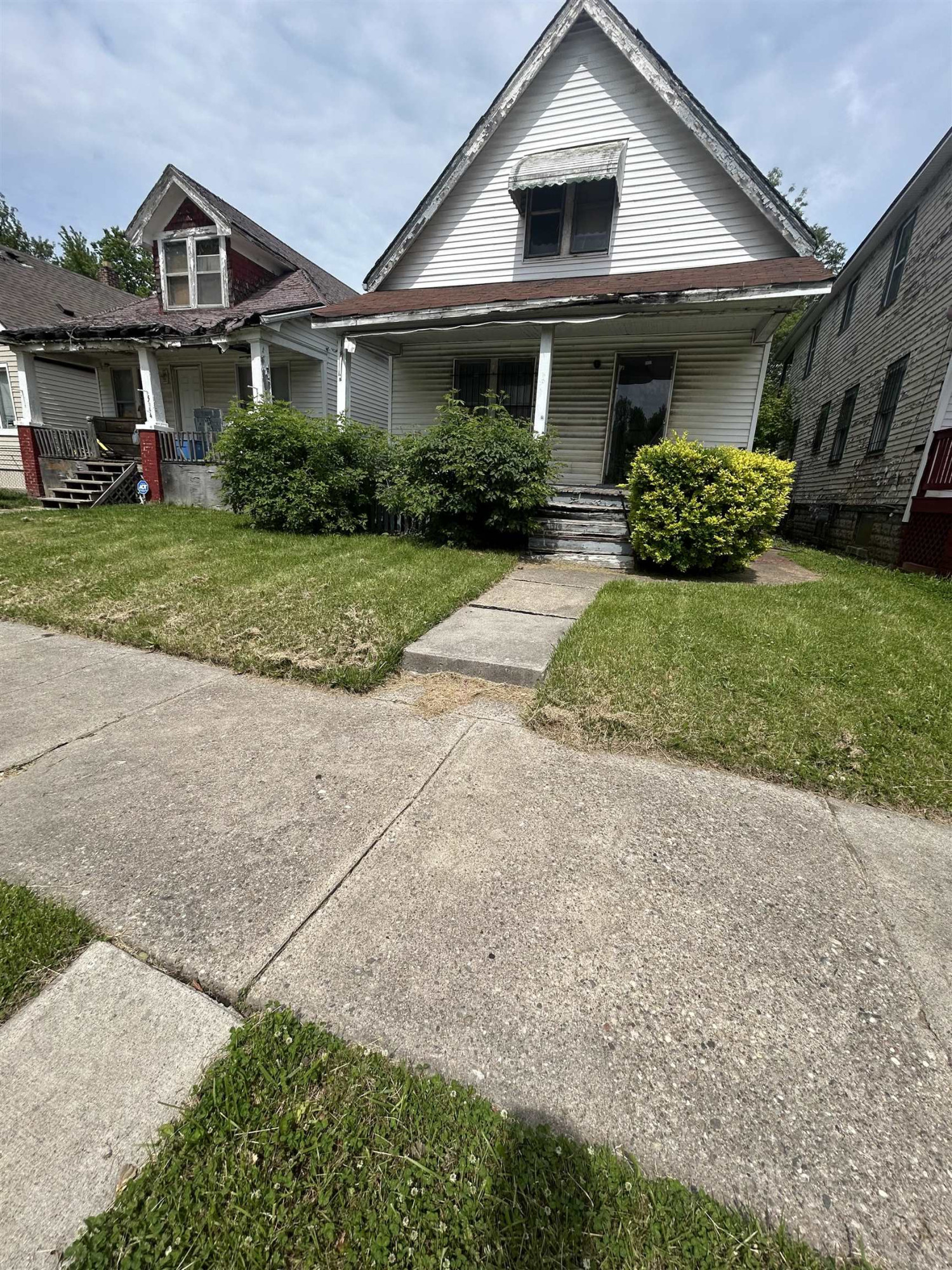 5338 Cadillac Avenue, Detroit, MI 48213 — front exterior