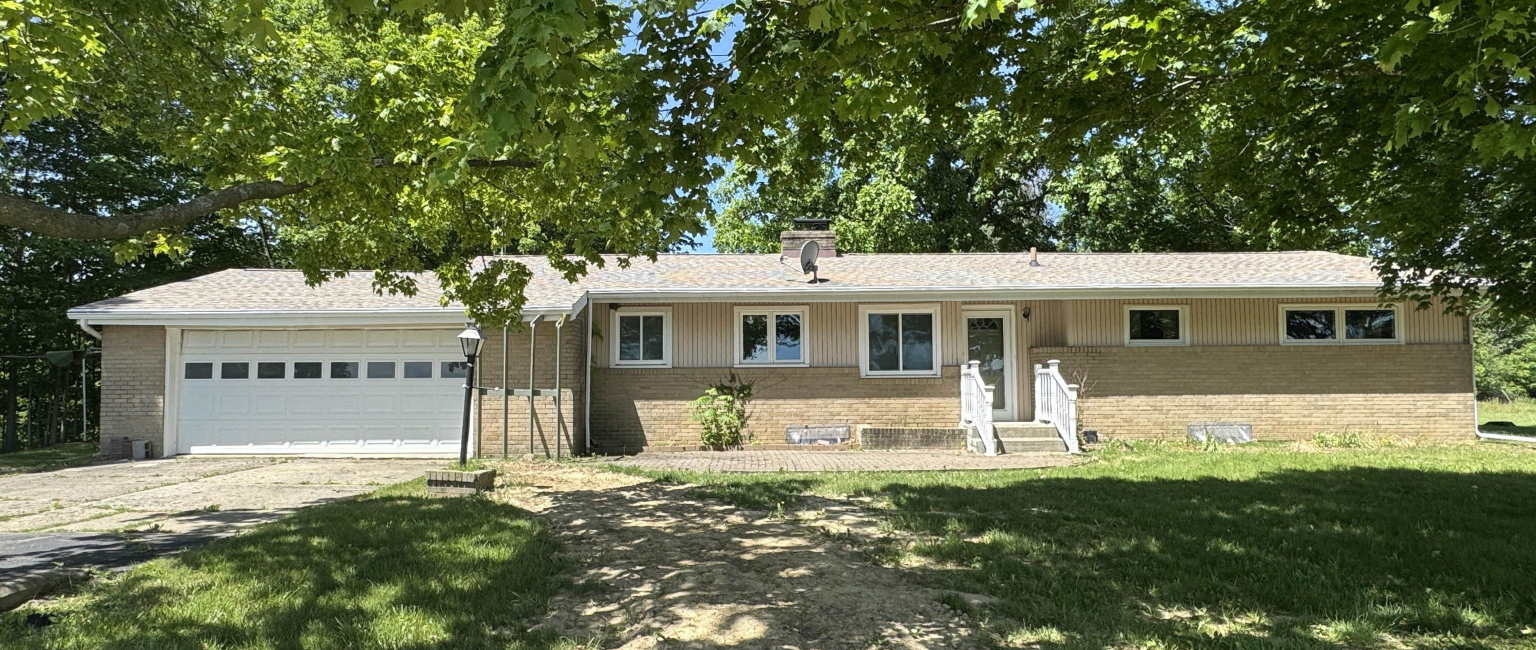 4501 N New Lothrop Road, Corunna, MI 48817