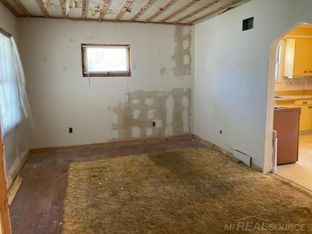 8442 Central Street, Center Line, MI 48015 — Photo 11