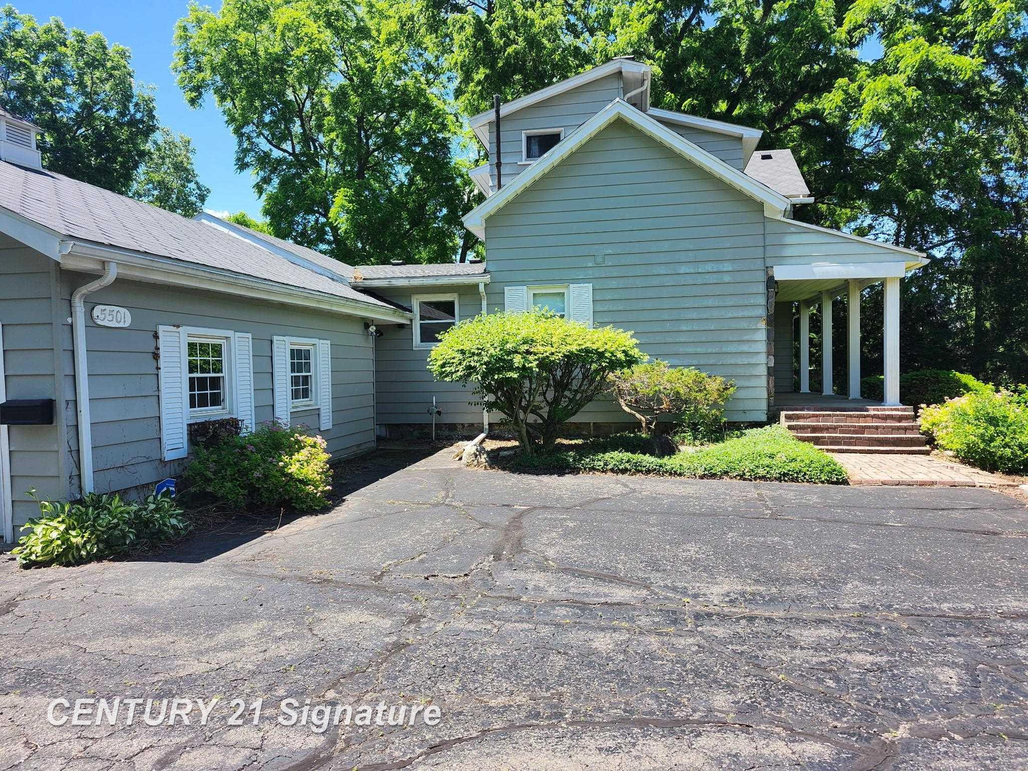 5501 Calkins Road, Flint, MI 48532 — Photo 2