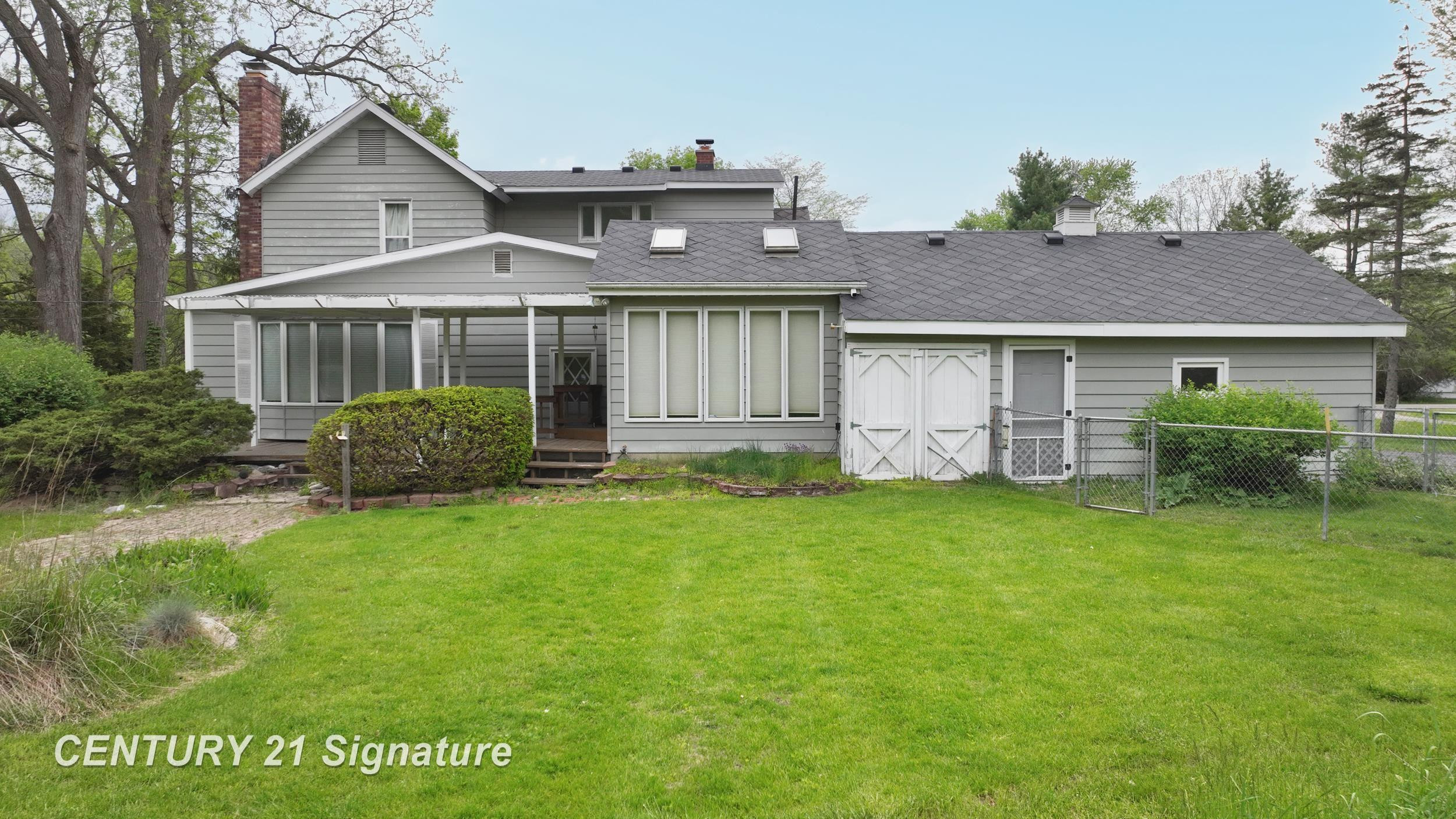 5501 Calkins Road, Flint, MI 48532 — Photo 5
