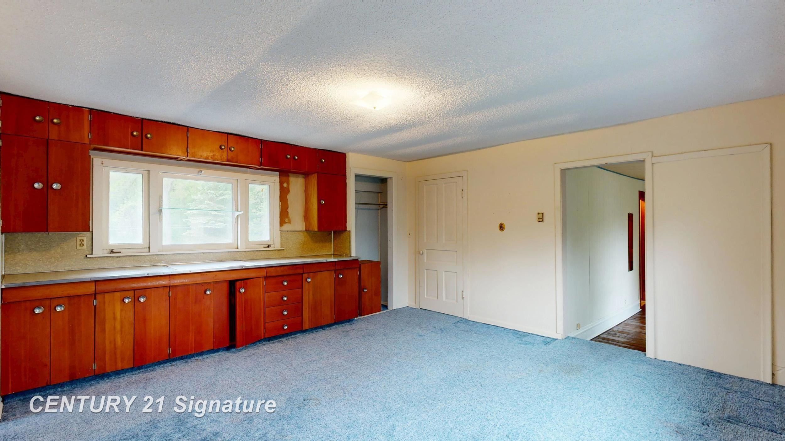 5501 Calkins Road, Flint, MI 48532 — Photo 23