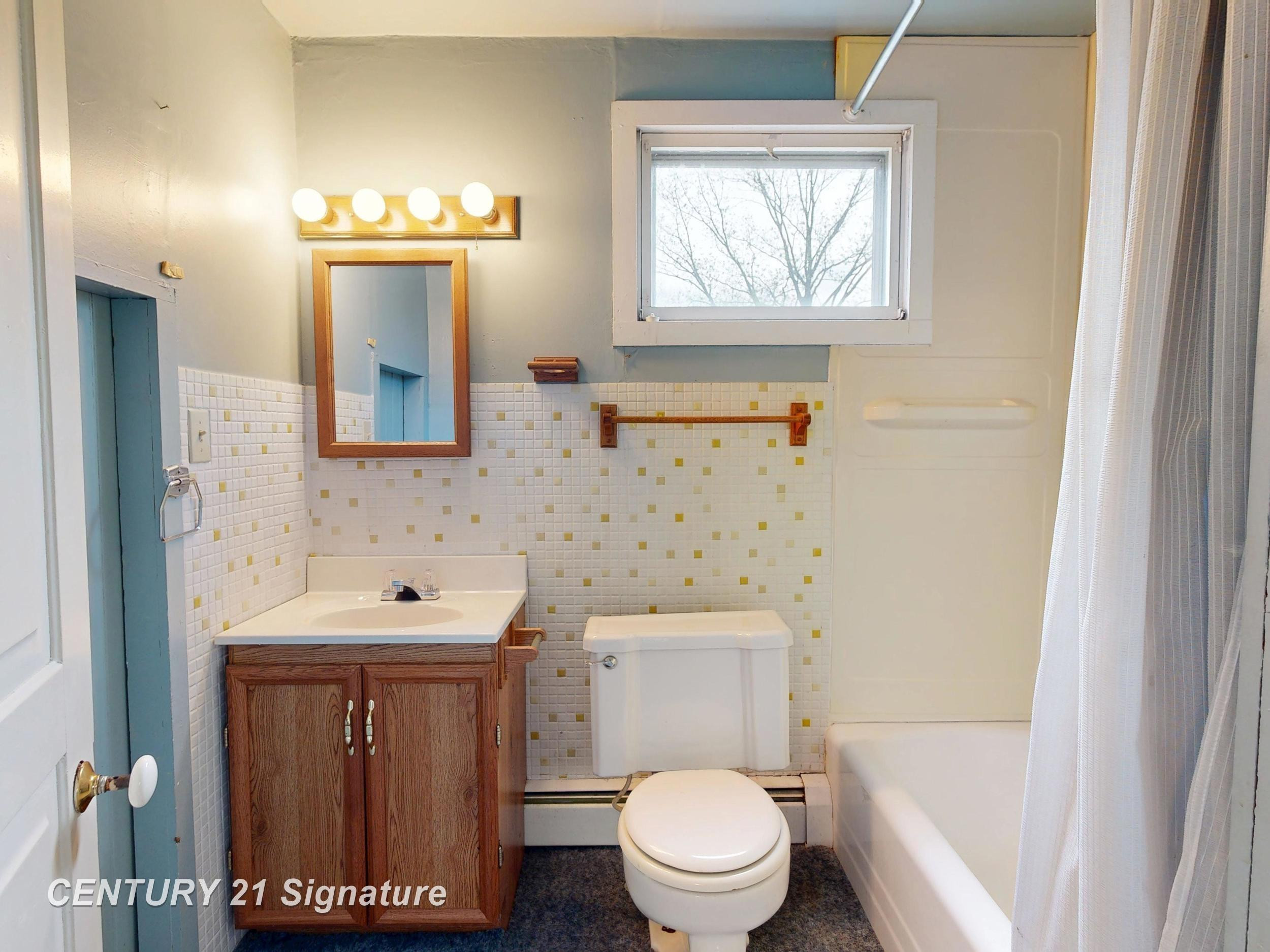 5501 Calkins Road, Flint, MI 48532 — Photo 26