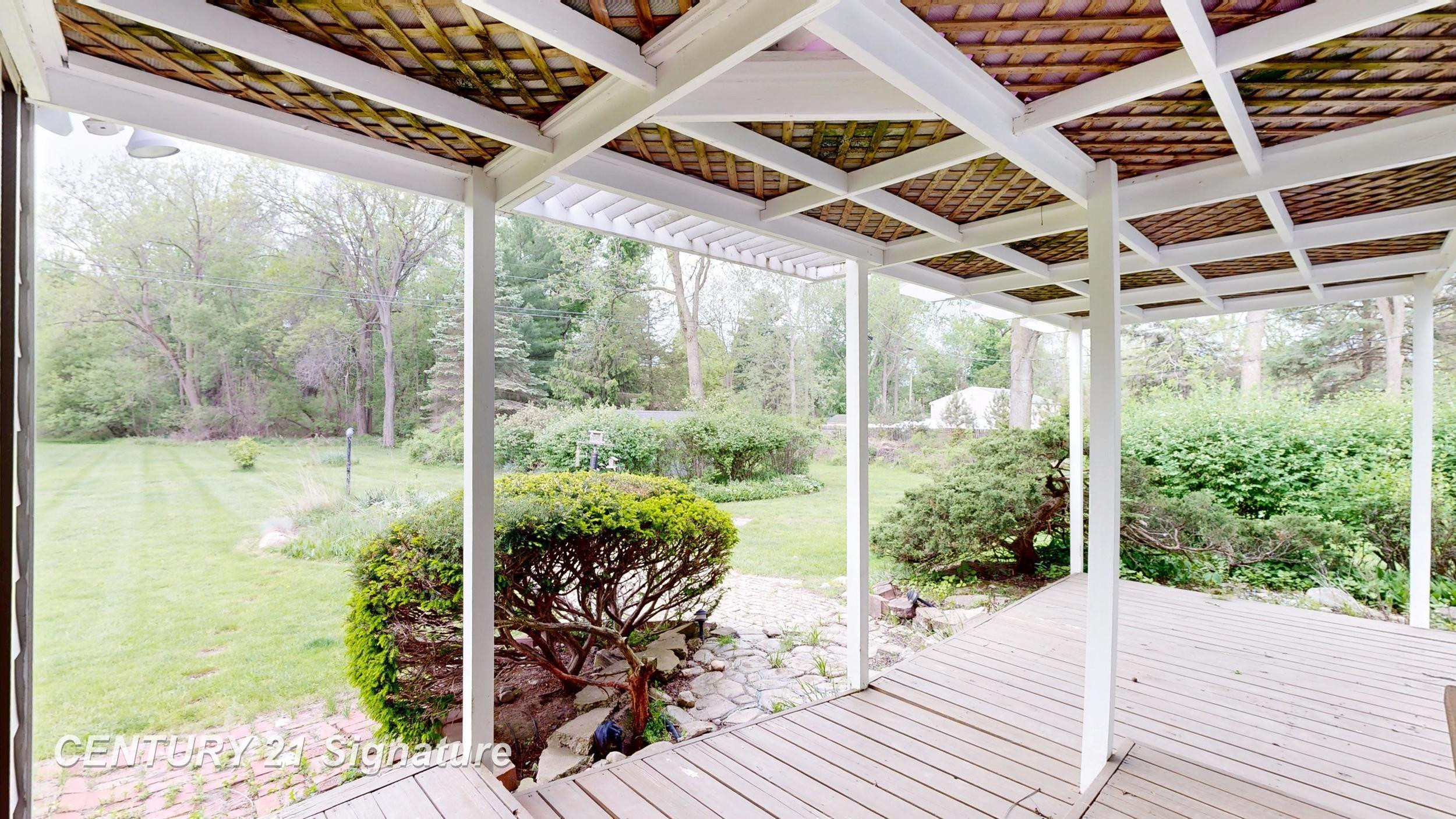 5501 Calkins Road, Flint, MI 48532 — Photo 29